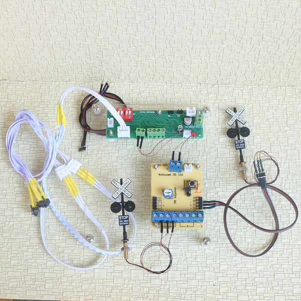 1 set grade crossing signal + automatic controller by train detector auto  flash