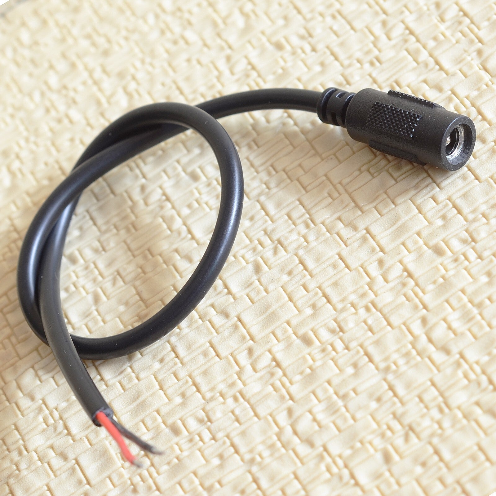 1 x DC 12V FEMALE POWER CONNECTOR with cable wire 5.5mm x 2.1mm for transformer
