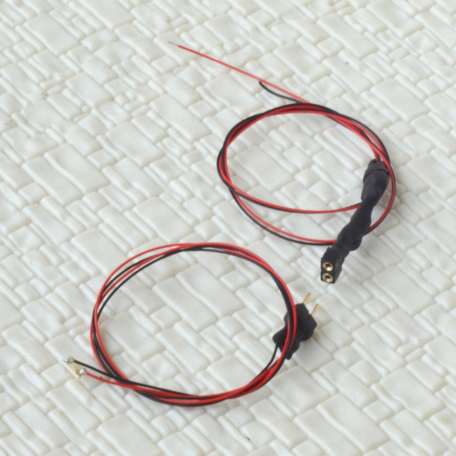 10 x auto flash blink twinkle red #0402 SMD nano led Wired Police ambulance car