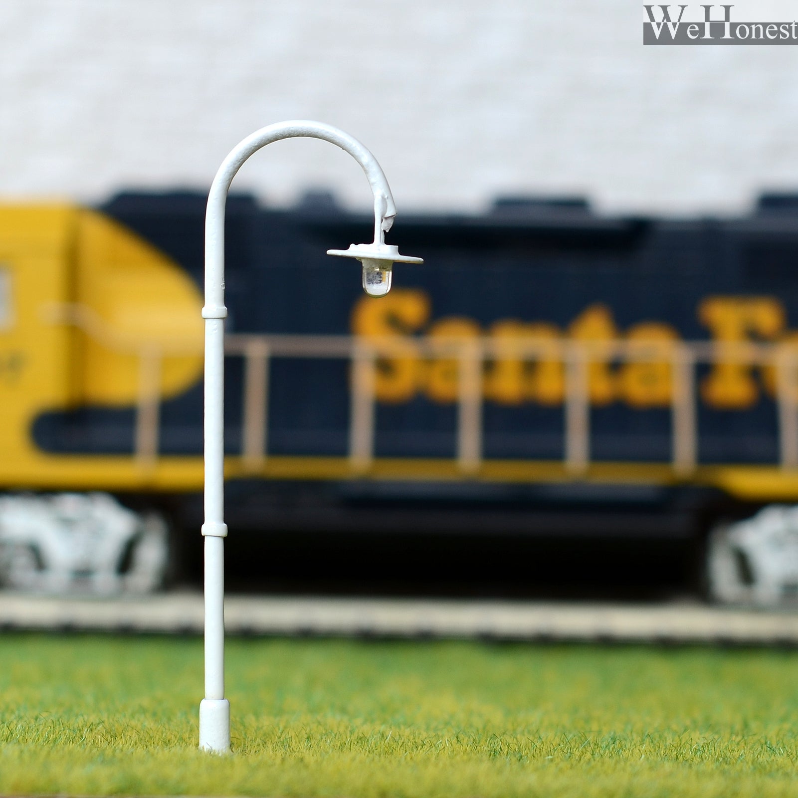 8 x HO OO scale model railroad train Lamps LED Lamp posts street lights #005HO