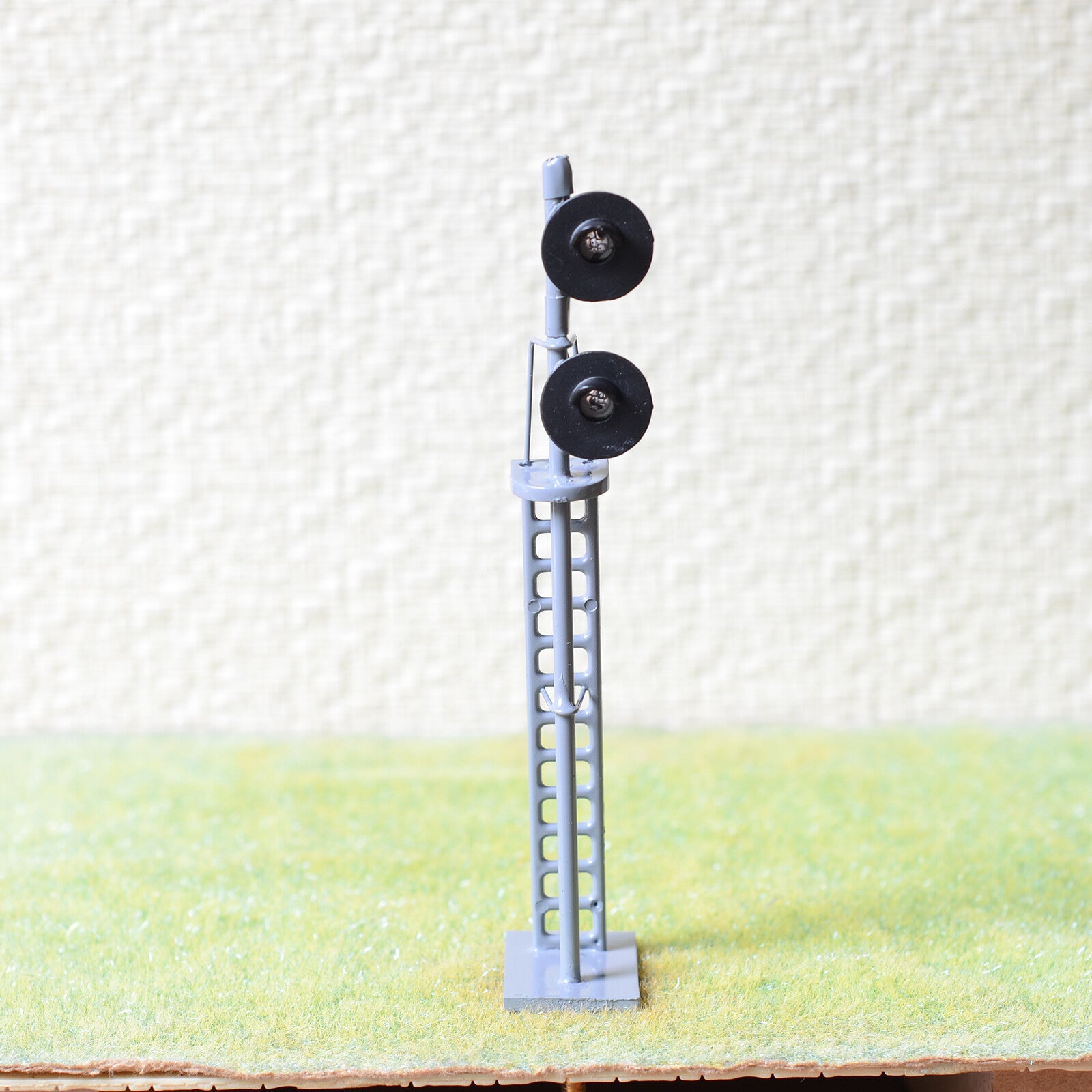 1 x O scale searchlight 2 heads block signal model train 3 color SMD LEDs #SS48G