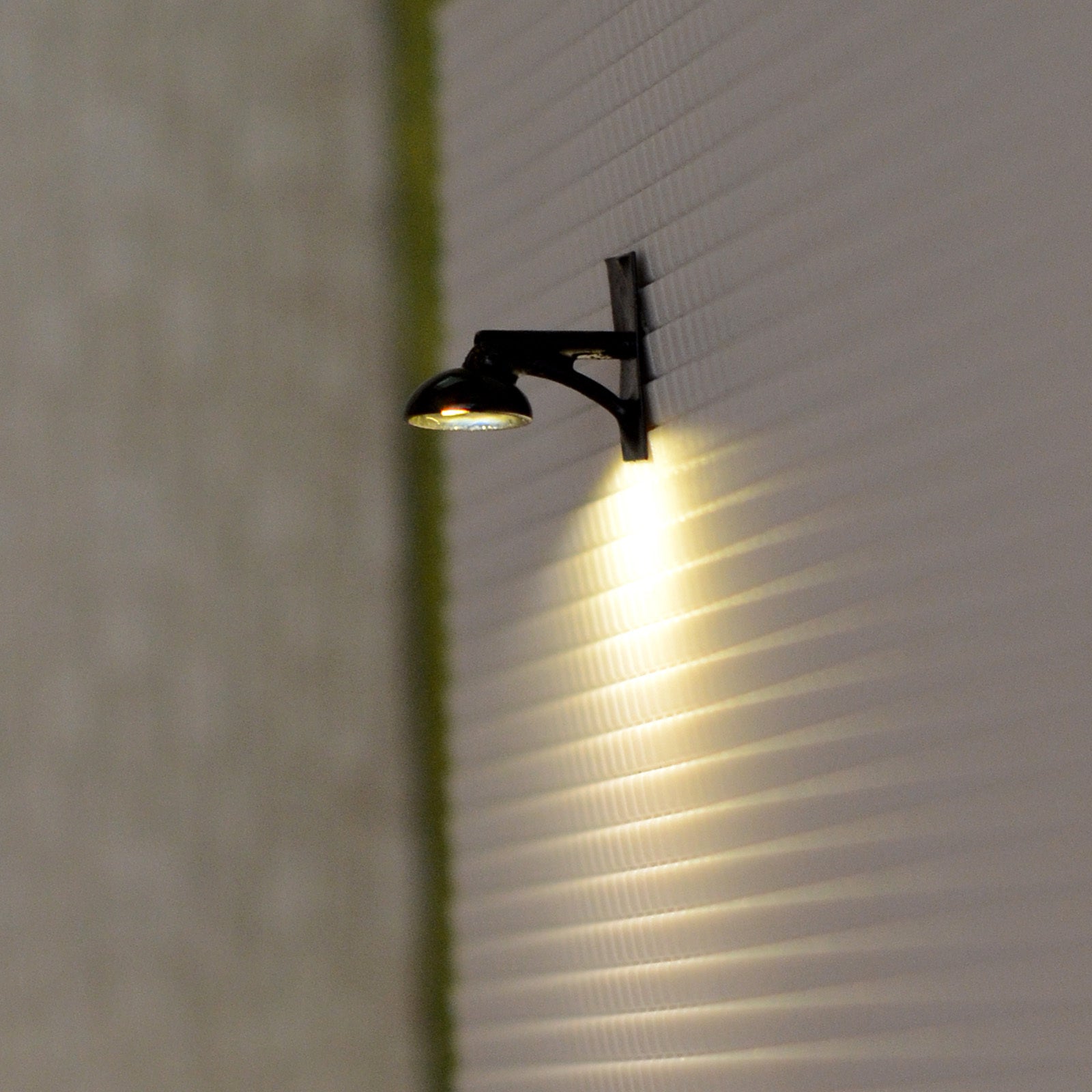 5 x OO / HO scale street bracket light model wall Lamp posts LED building #R62BL