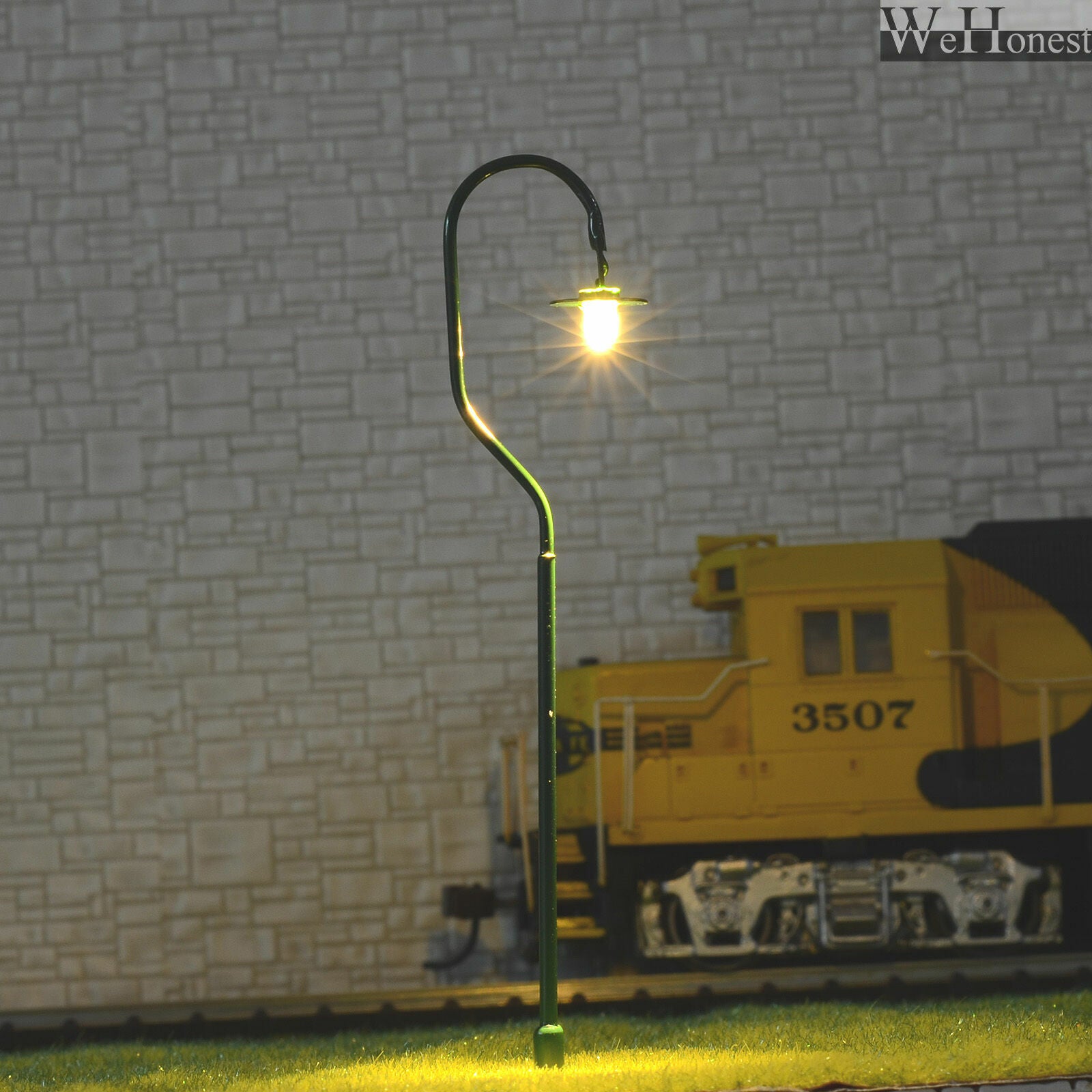 5 x OO / HO scale LED street lights model railroad lamp posts path lamps #R36H