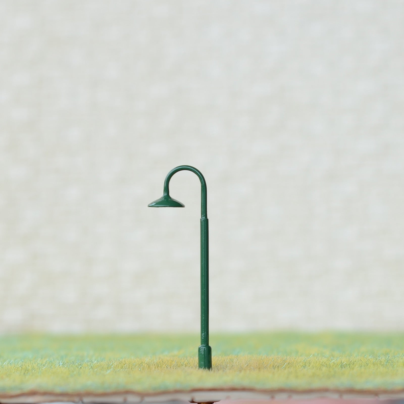 5 x OO / HO scale LED station light model train street path lamp post #705sBG
