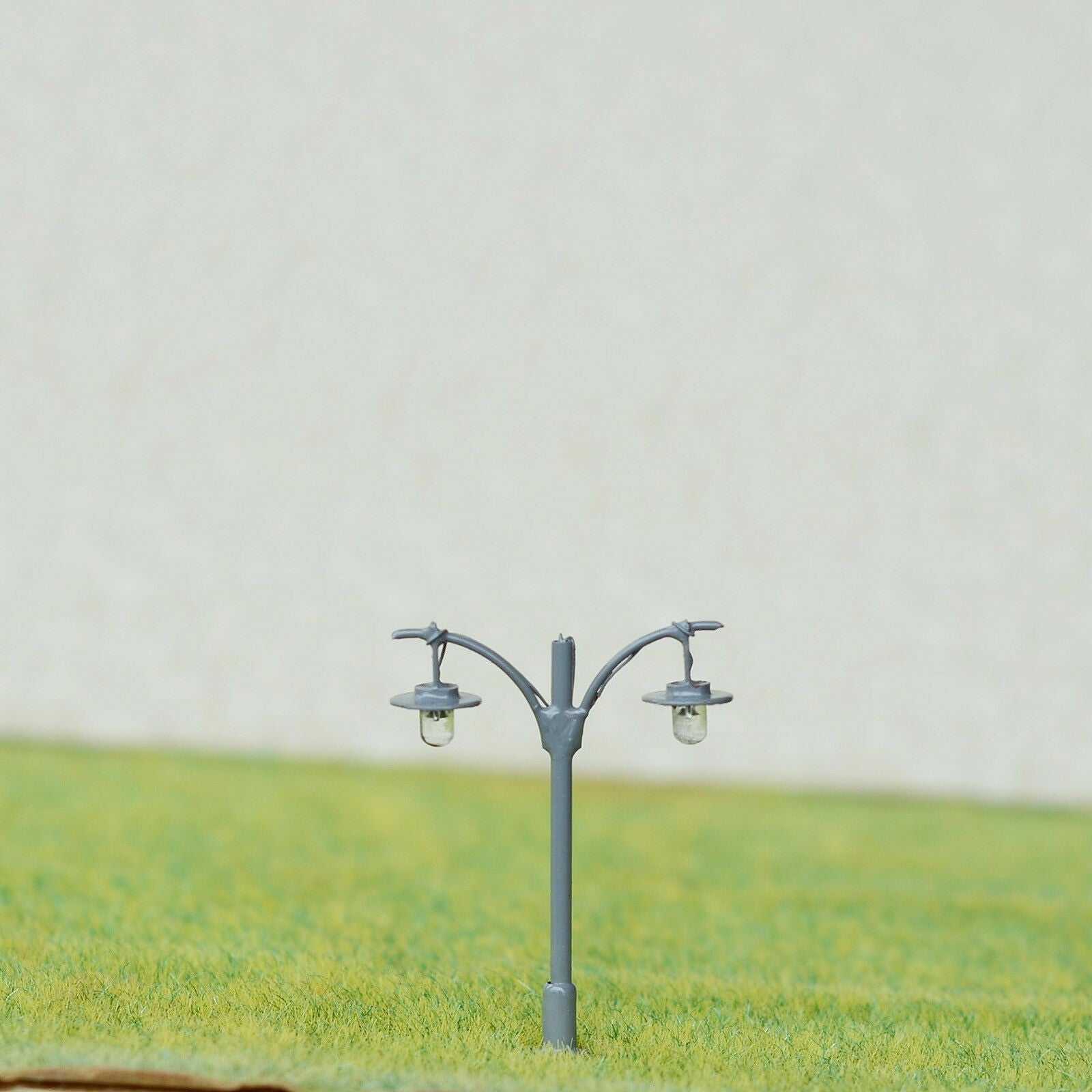 5 x N scale LED lights model train railroad street lamp post + resistors #511NGR