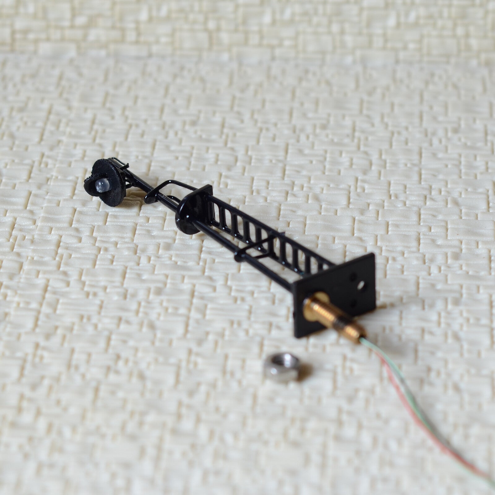 1 x HO scale searchlight block signal model train 2 color LED Red/Green #SS87B2