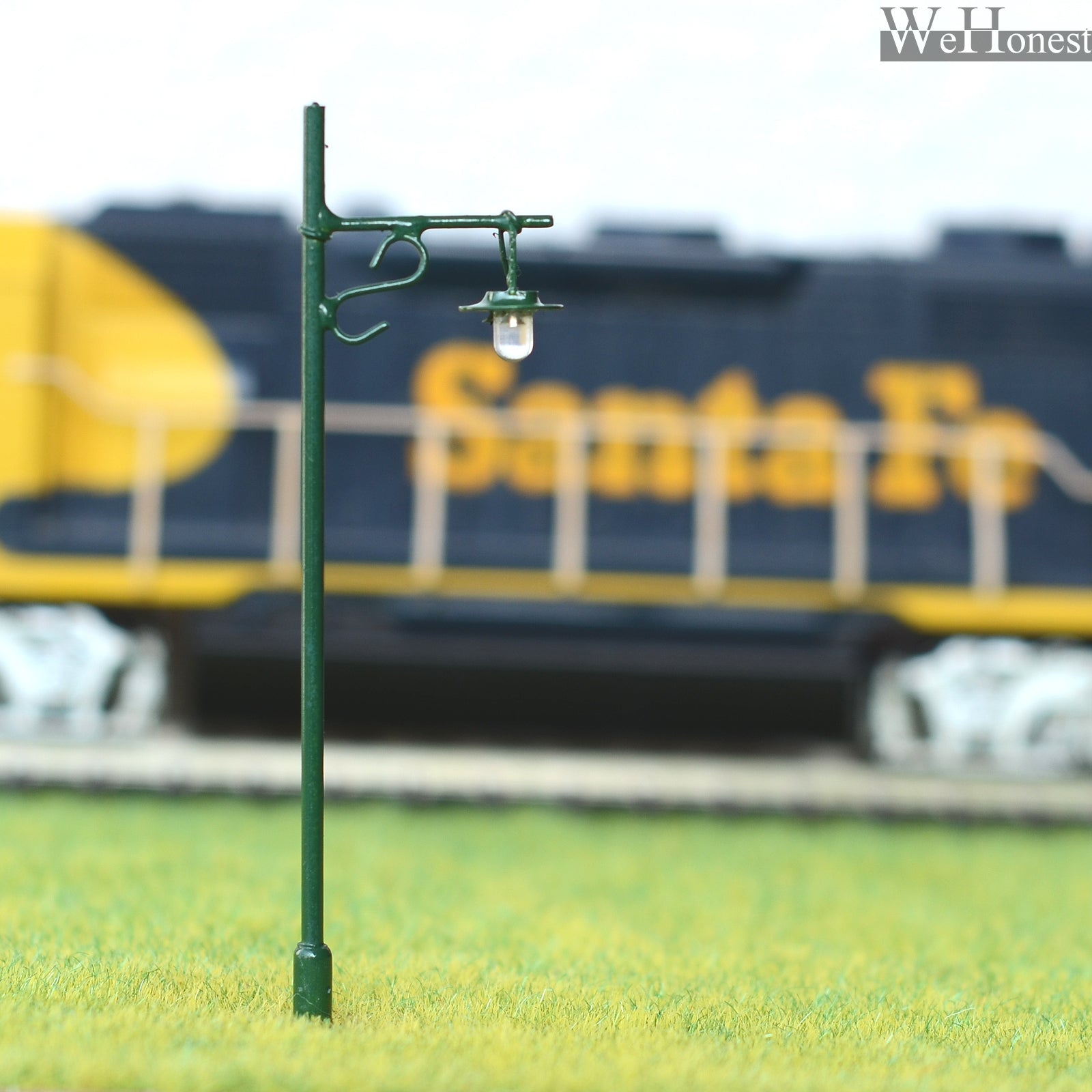 8 x HO OO scale model railroad train street led lights Lamps Lamp posts #R34-7