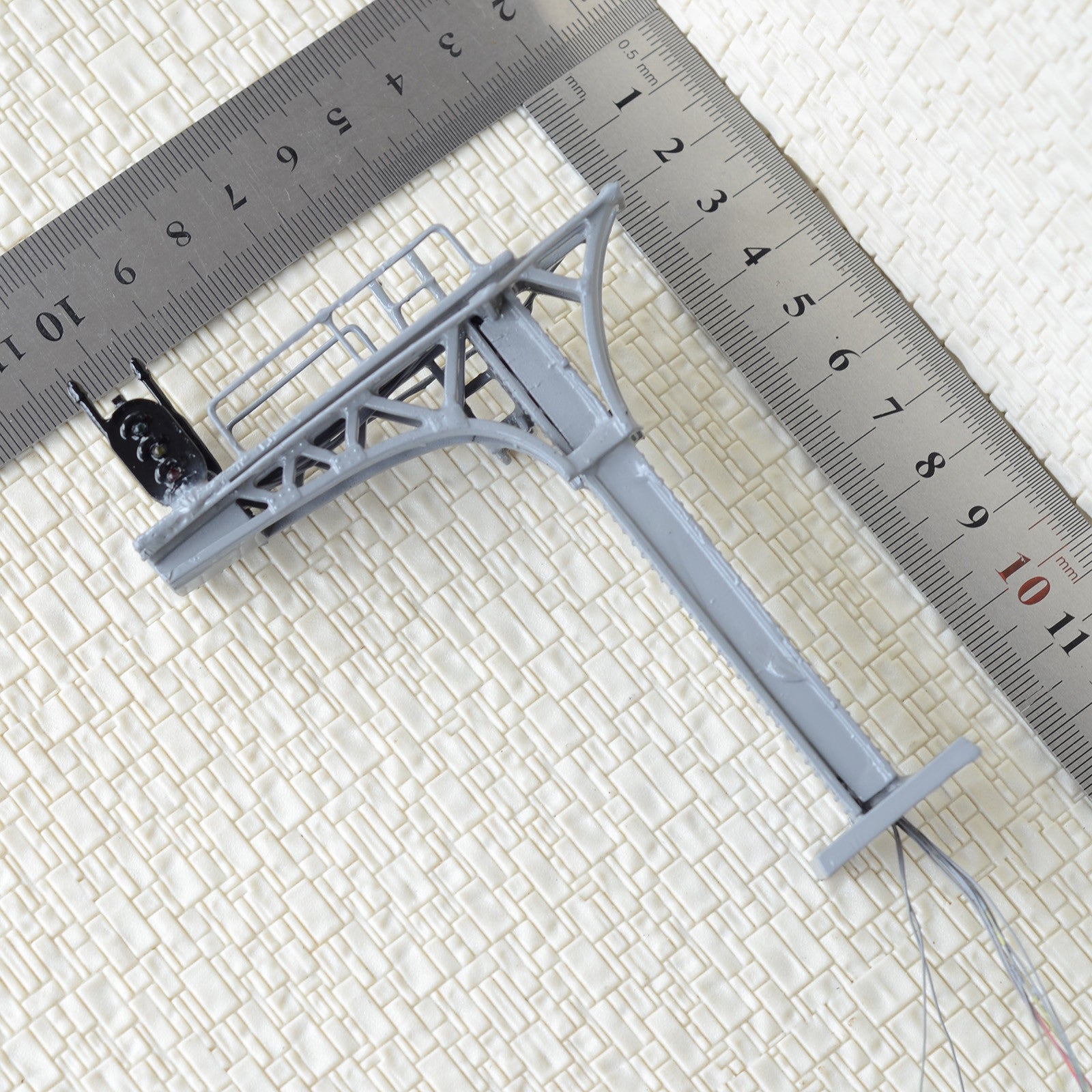 1 x HO / OO scale LED Cantilever Signal Bridge tower 2 direction single Track #G