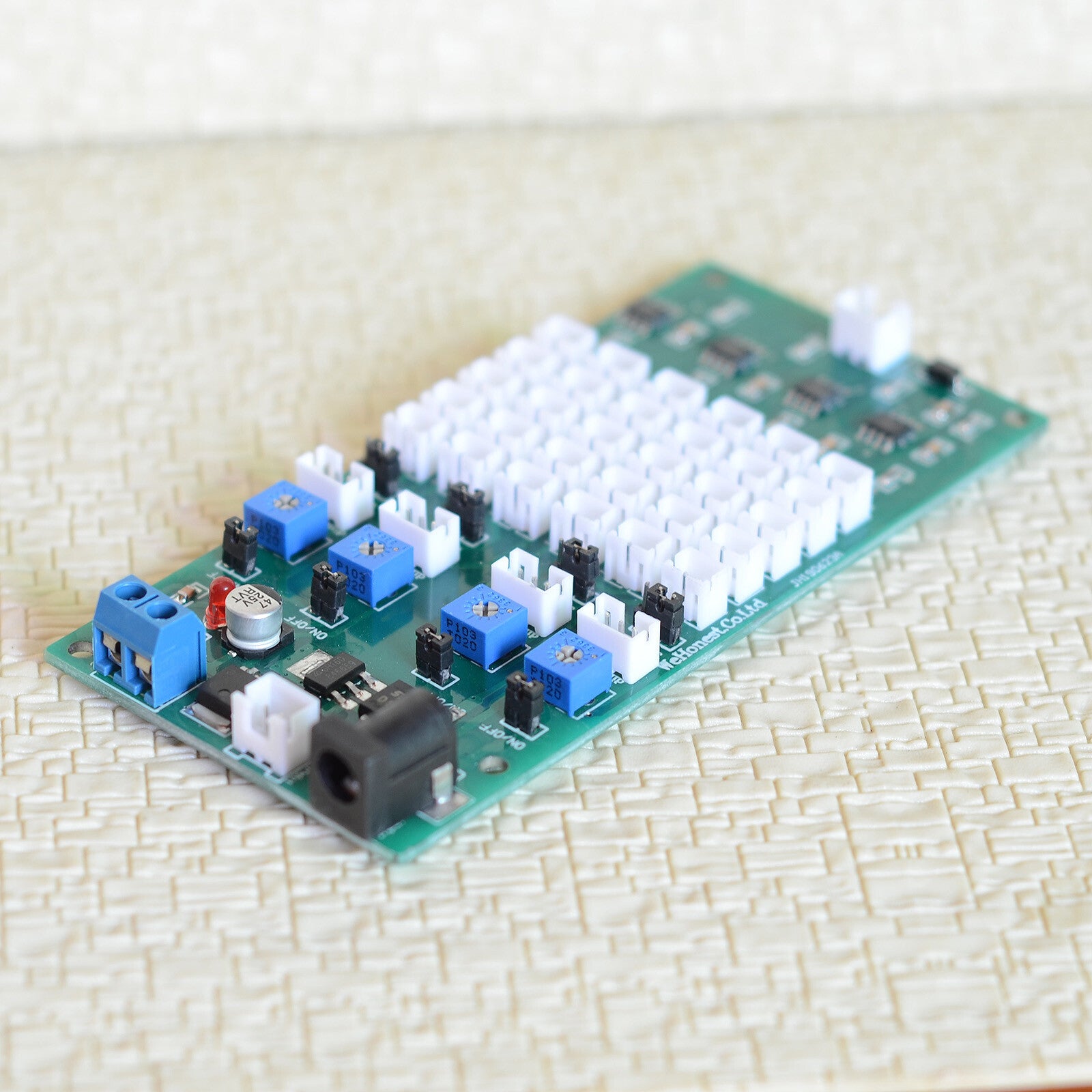1 x distance control power distribution board distributor street light hub #DB20