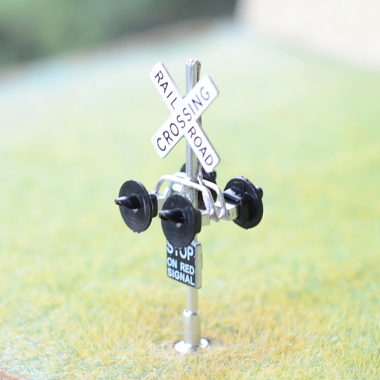 1 x HO scale railroad grade crossing signals common+ LED made 4 target face #S4C