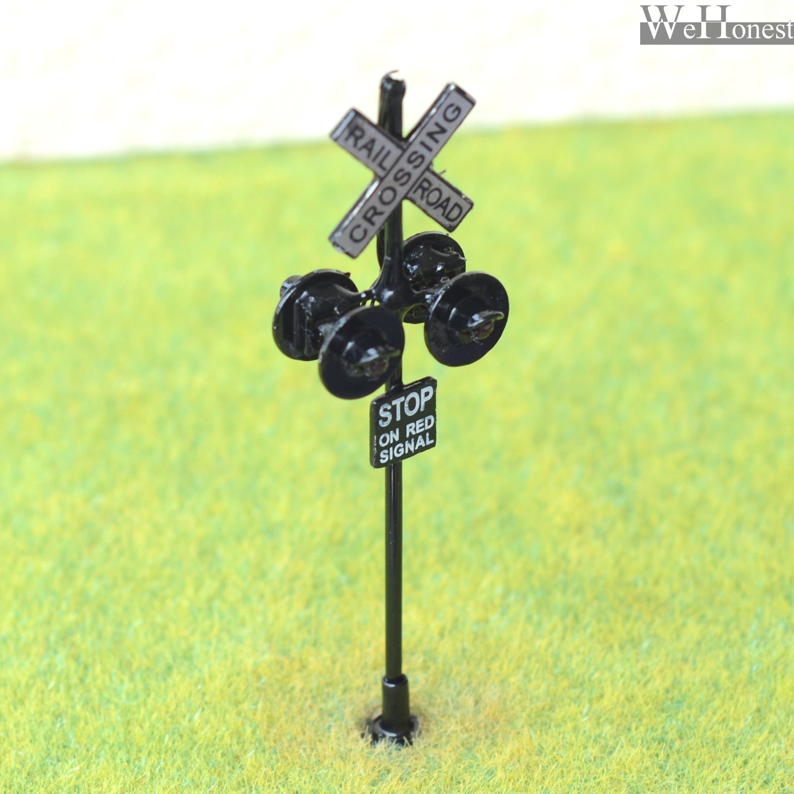 1 x HO/OO Scale railway crossing signals LED flashing + Circuit board flasher