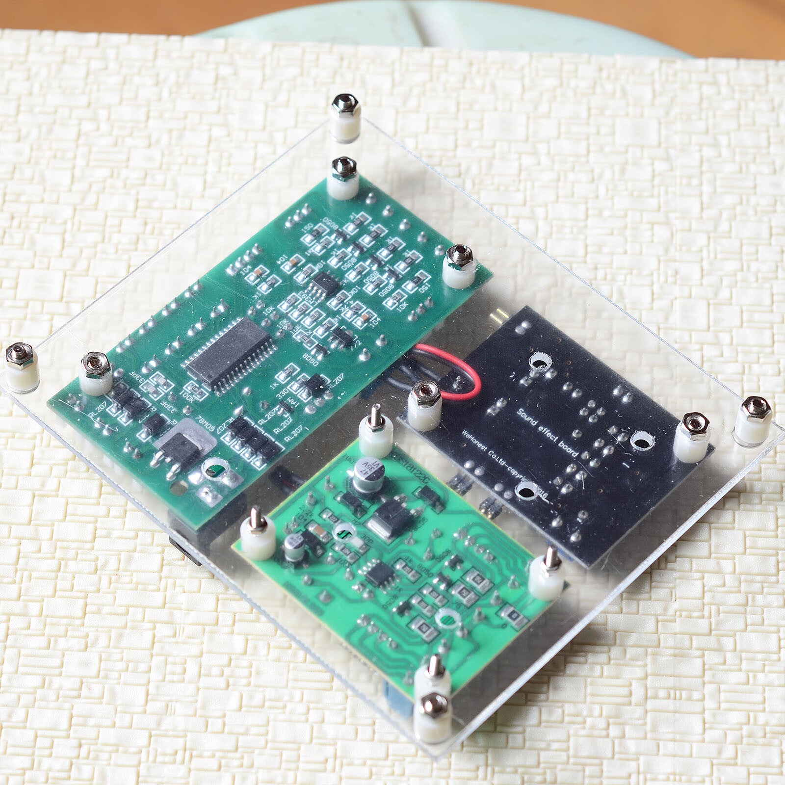 1 set grade crossing signal + automatic control system with sound effect & blink