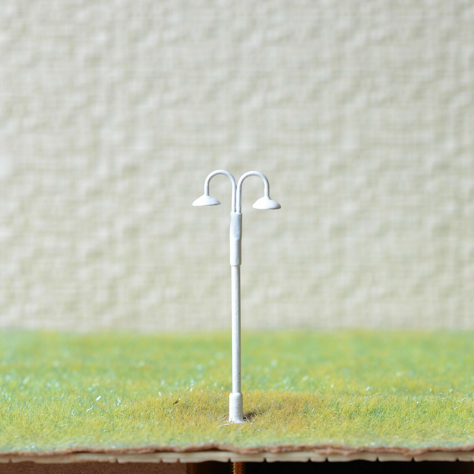 5 x N scale LED light model train railroad street lamp post + resistors #702NWH