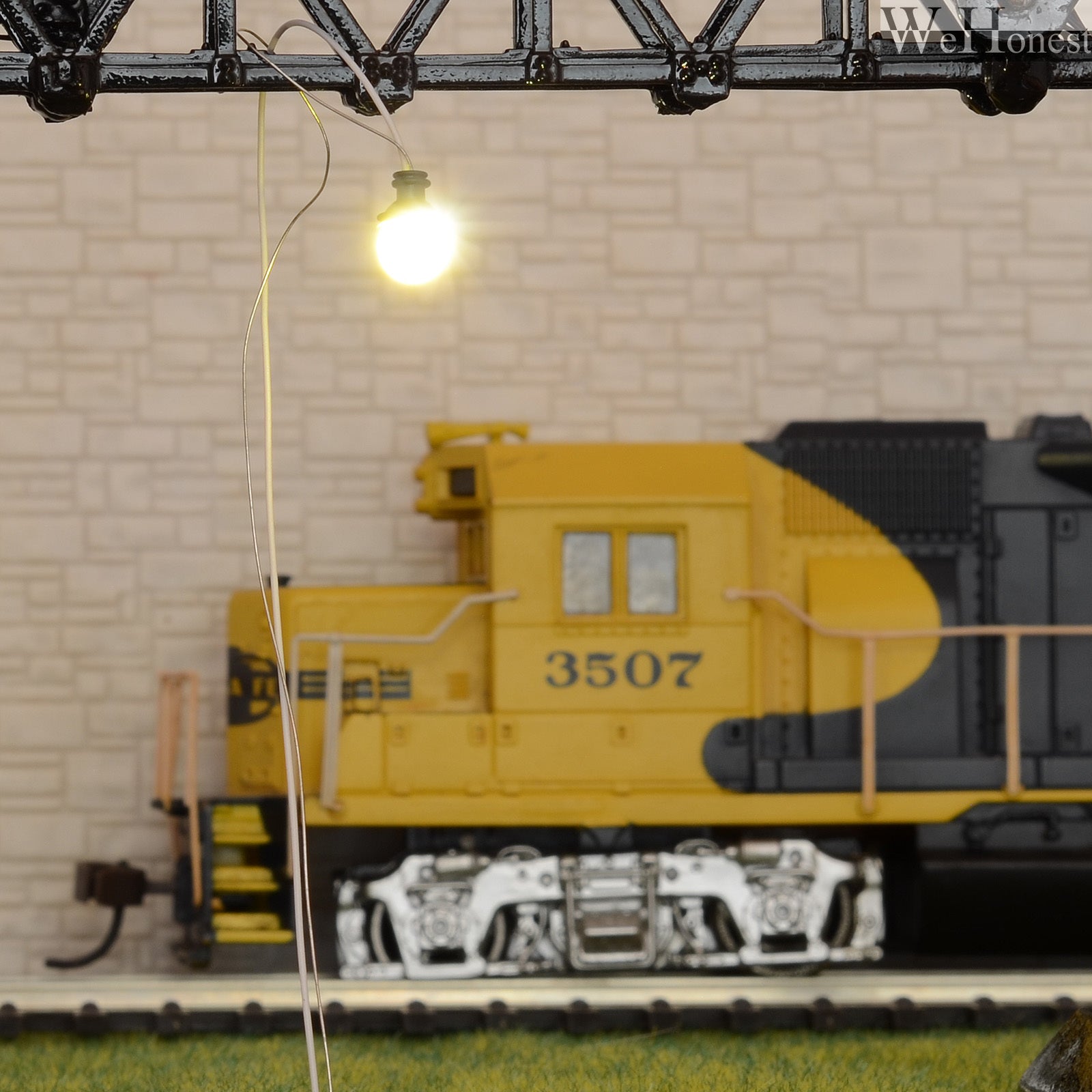 10 x HO scale Model train Ceiling Lamp posts Led street lights Lawn Lamps #C100