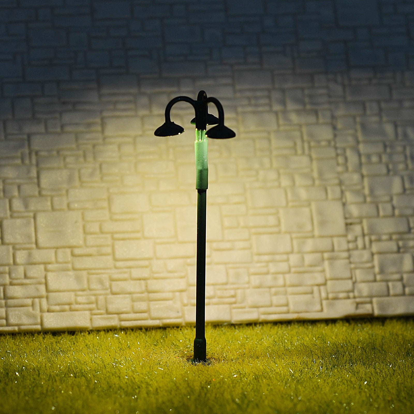 5 x N Scale LED light Model train Railroad street Lamp post + resistors #703NBG