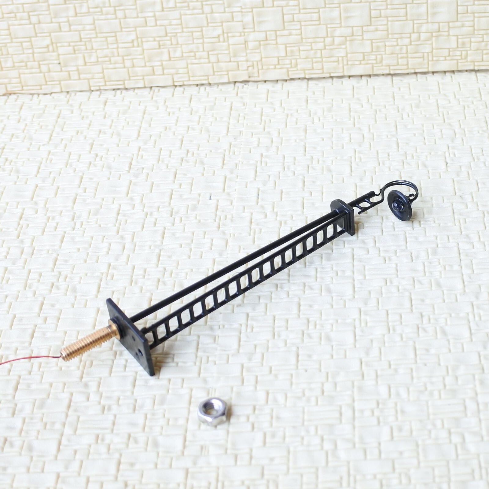 4 x HO / OO model train yard light warm white lamppost LED street path lamp #R52