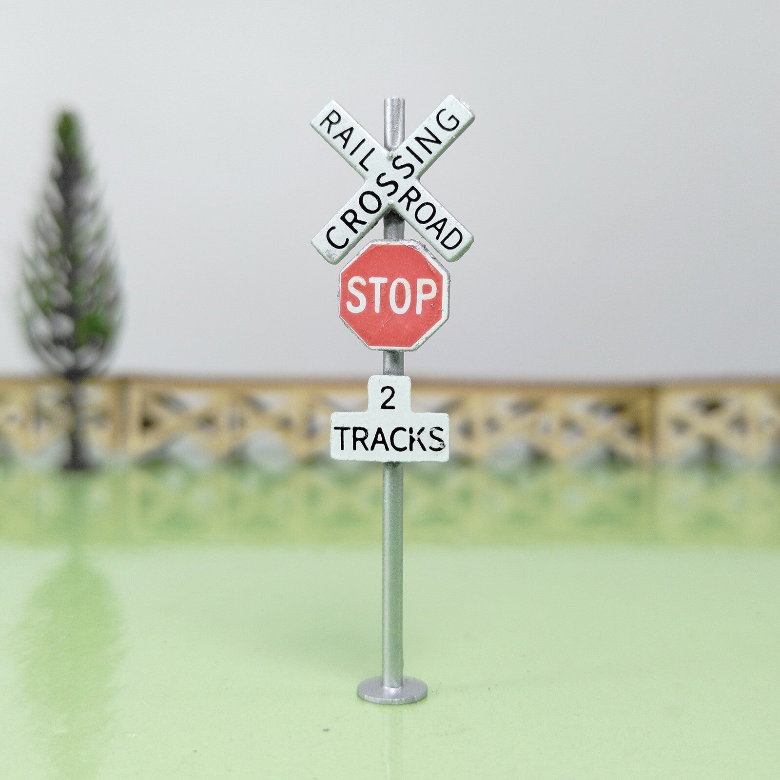 2 x HO scale railroad warning sign STOP crossing 2 TRACKS sign trackside #CS2T