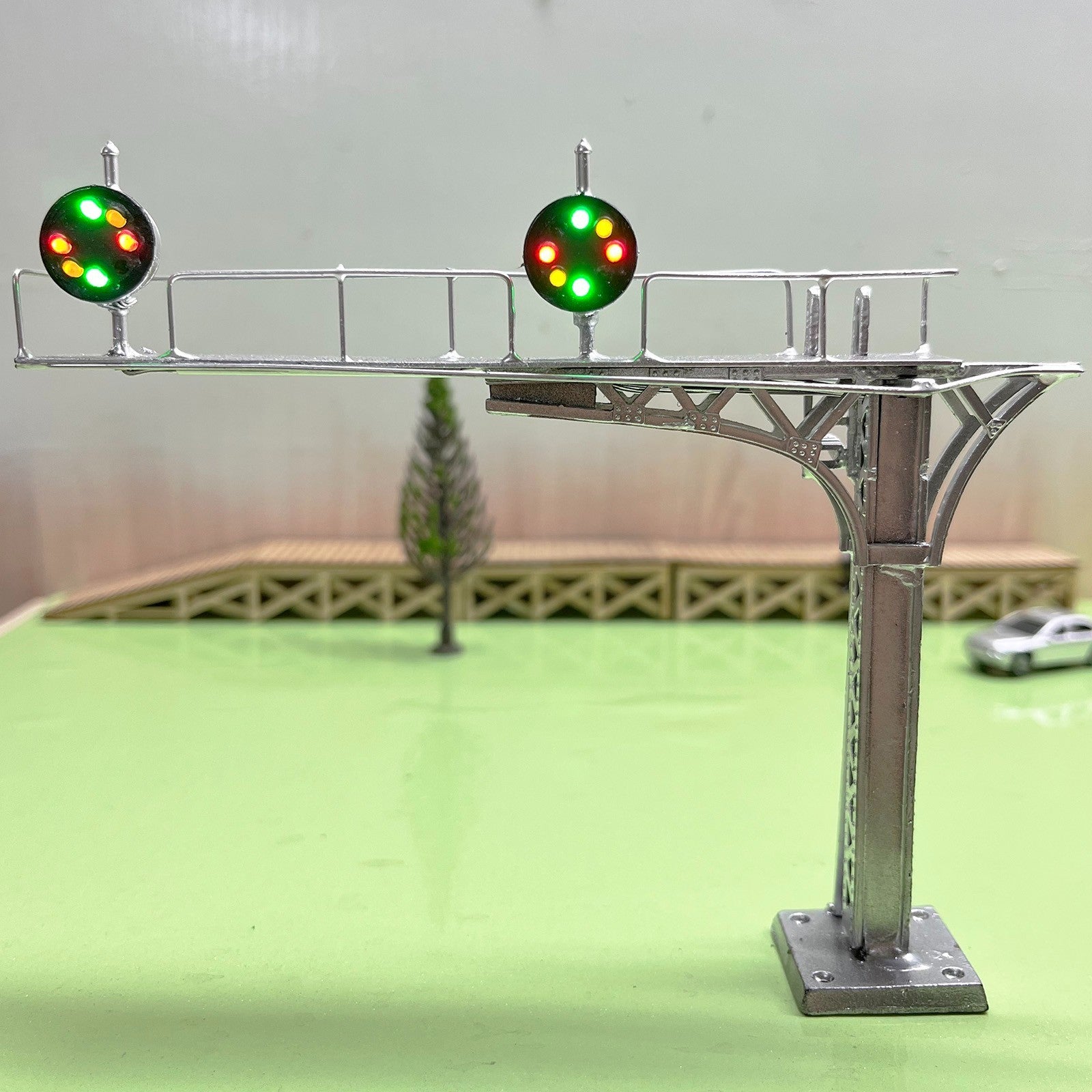 1 x HO OO cantilever CPL signal bridge B&O tricolor 2 tracks metal #CPLc11