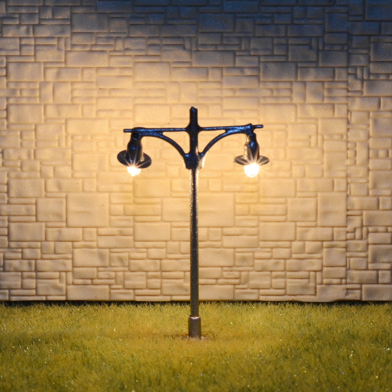 5 x OO / HO scale LED street light railroad path lamp post + resistors #512SL