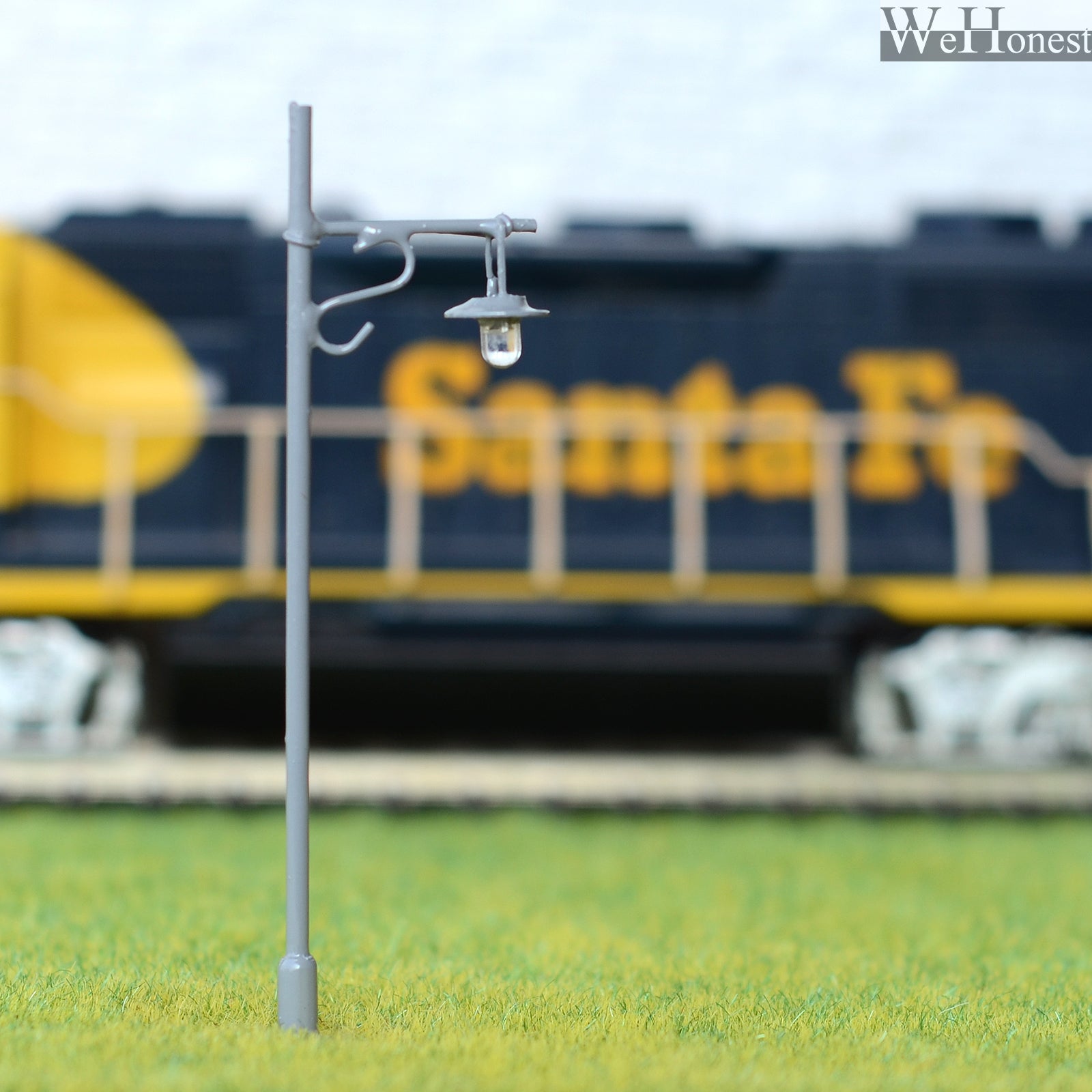 8 x HO OO scale model railroad train street led lights Lamps Lamp posts #R34-7