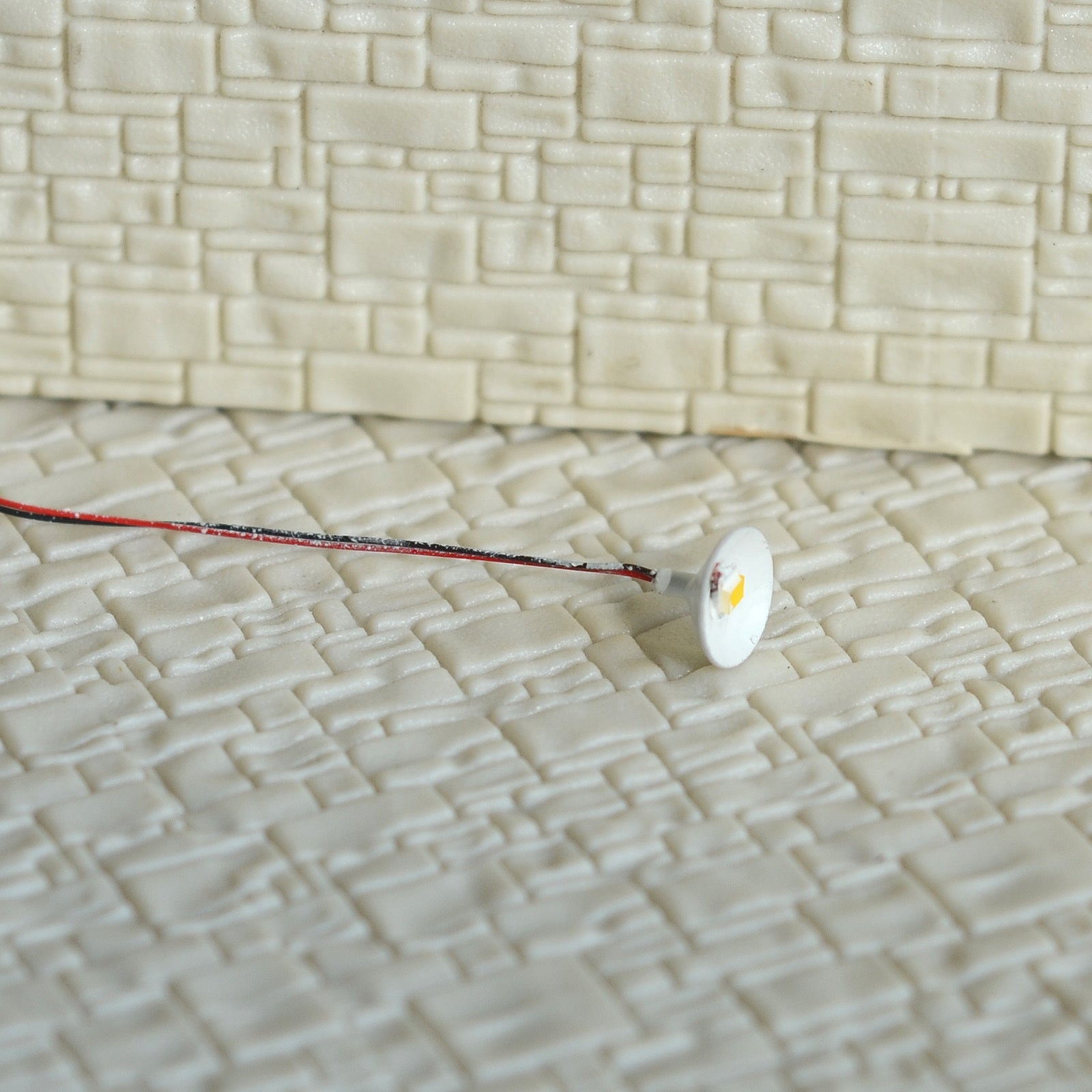 10 x OO / HO scale street light Model wall Lamp posts Led Ceiling Lamps #R60WH