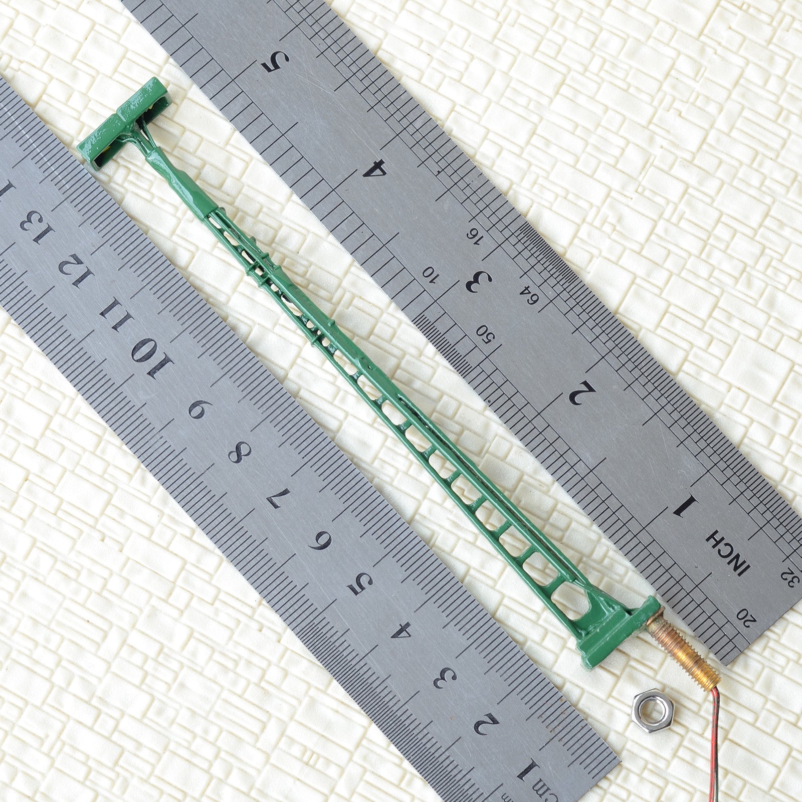 2 x OO / HO Scale Led mast tower light Model Railroad street Lamp post #TL47