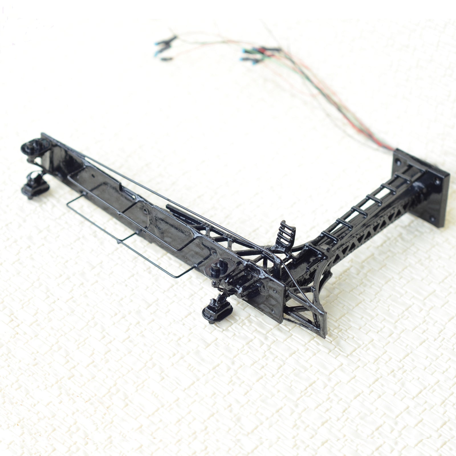 1 x HO /OO black cantilever signal bridge LED 2 aspects double wide Tracks #2222