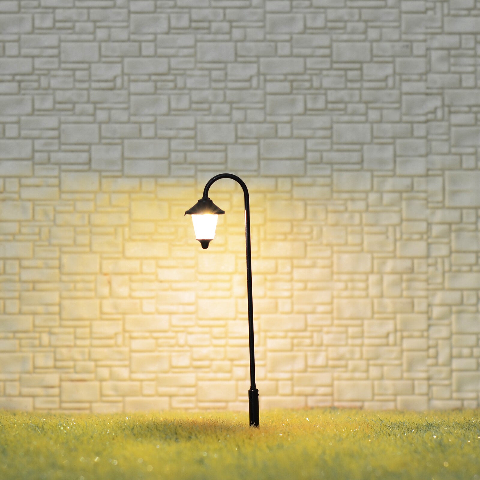 5 x HO scale model train street lights LED lamppost path lamp + resistor #S0913