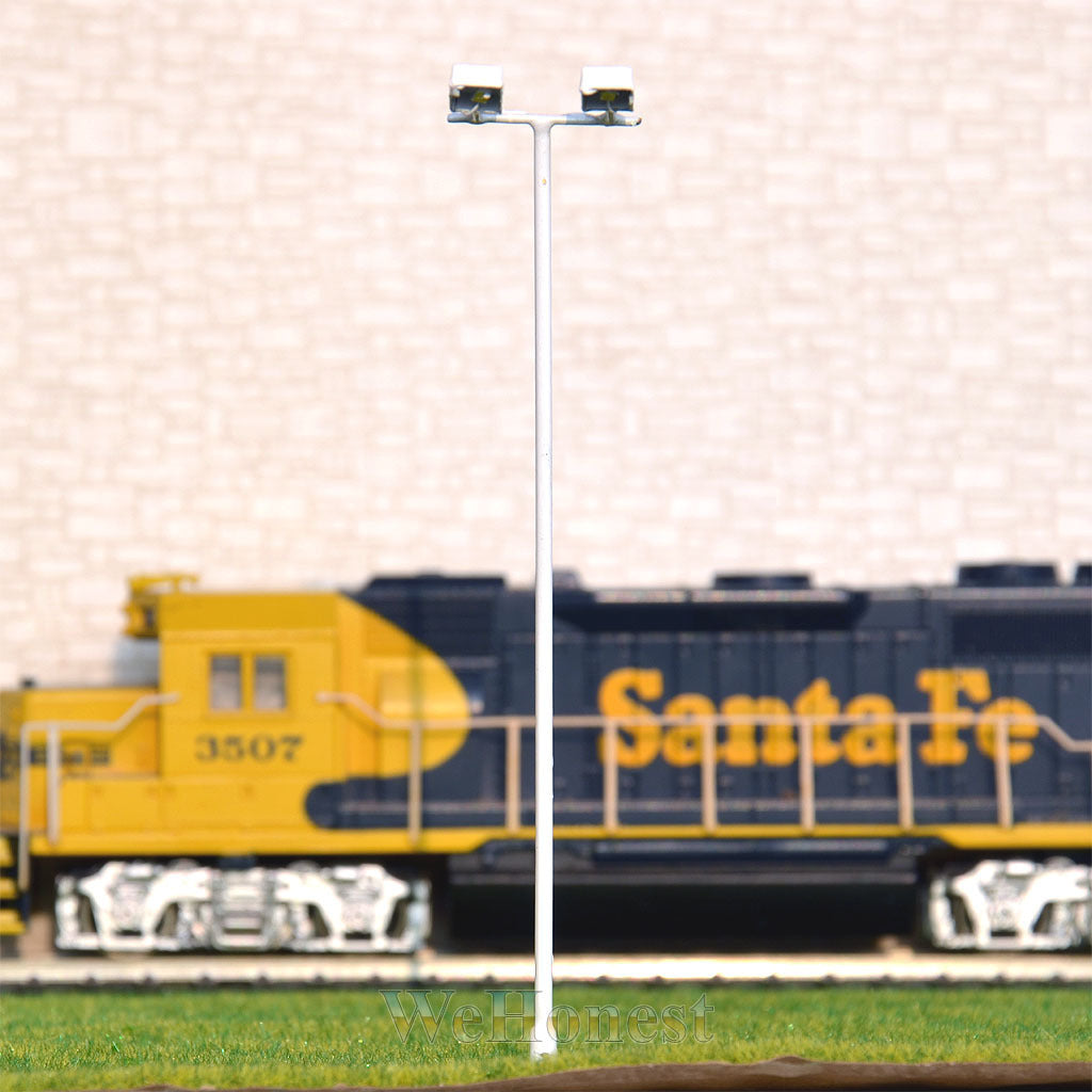 6 pcs HO scale Model Floodlight Cold SMD LED made Plaza Lamppost longlife #012