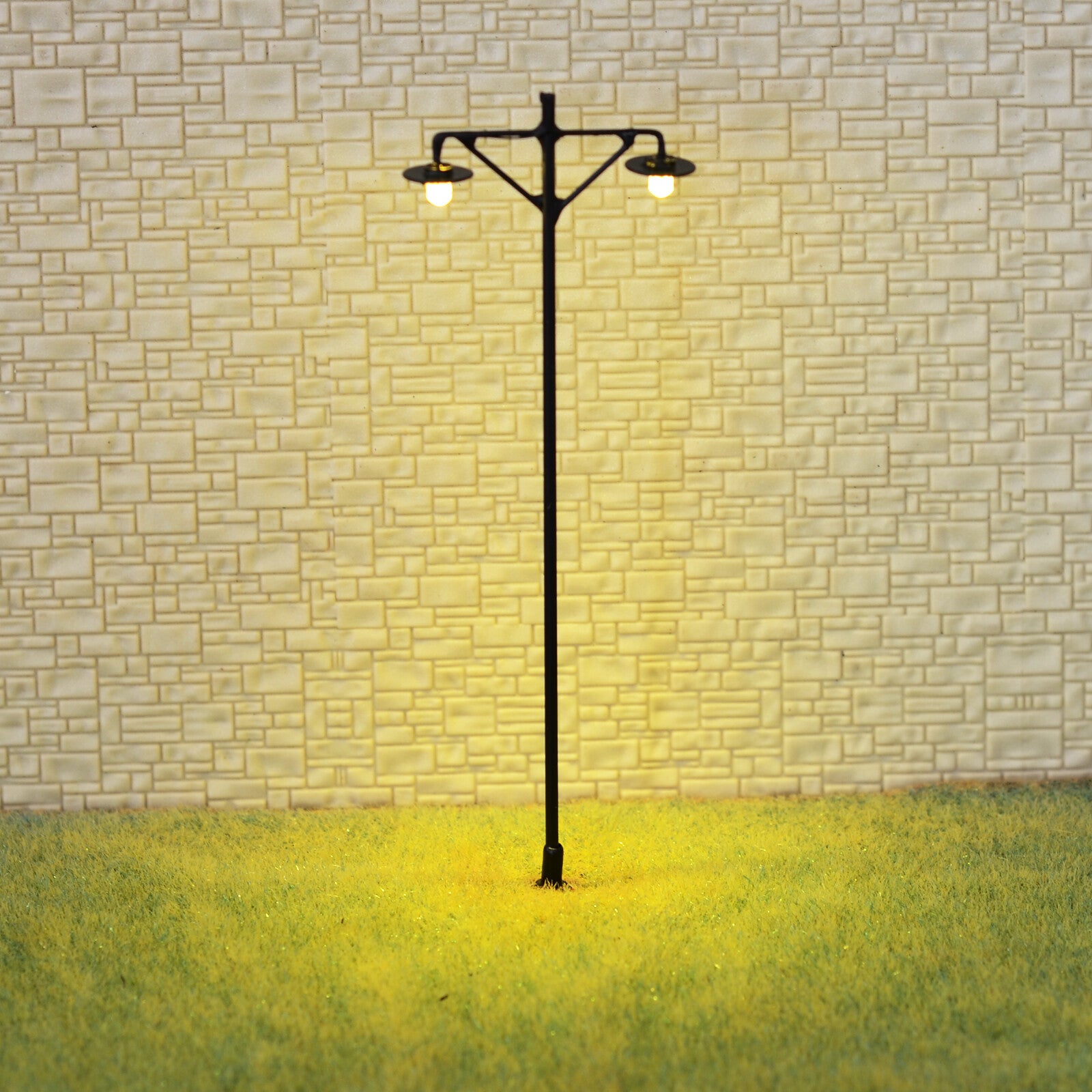 5 x OO / HO scale LED street light railroad path lamp post + resistors #073BL