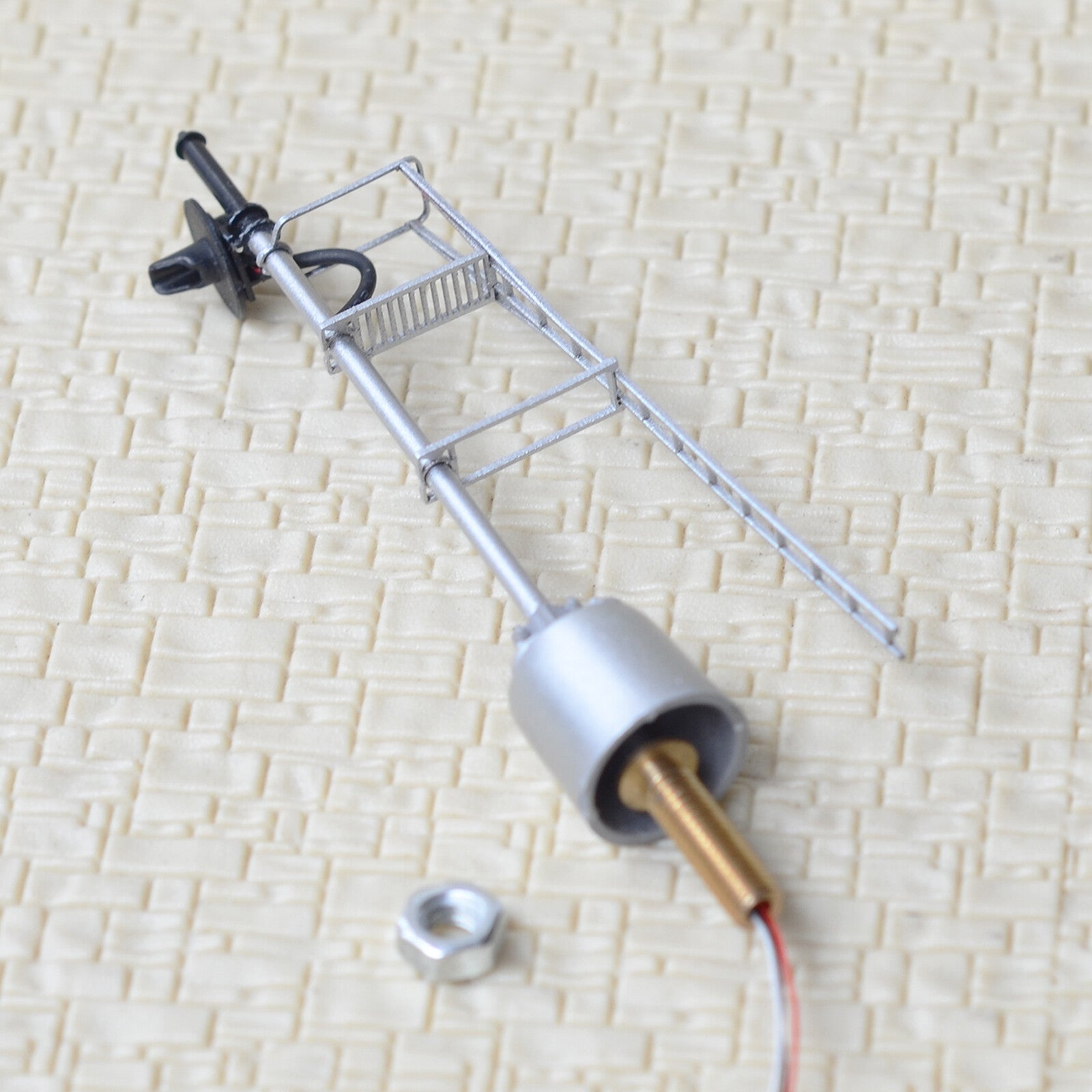 1 x HO scale tri-colors searchlight signal junctions or sidings fine metal  #02t