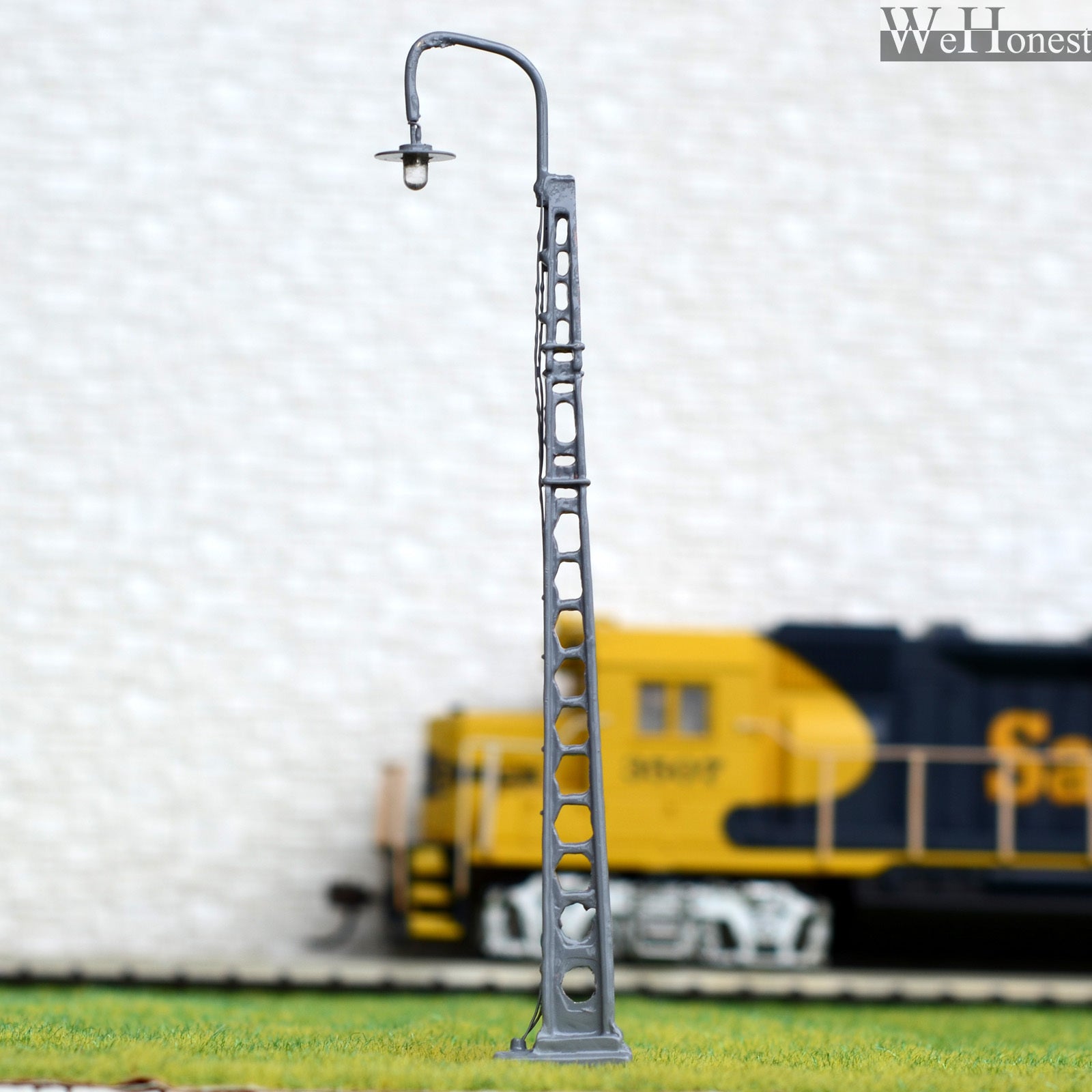 2 x OO / HO Scale led street light Model Railroad Lamp post Tower Lamp #TL1
