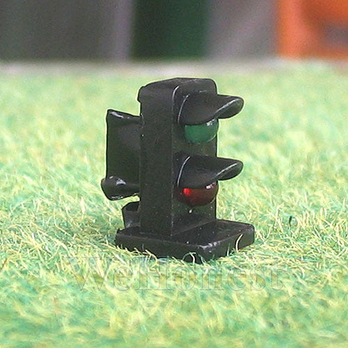 5 pcs HO / OO scale 3mm LEDs made Lighted Dwarf Signals 2 aspects Green over Red