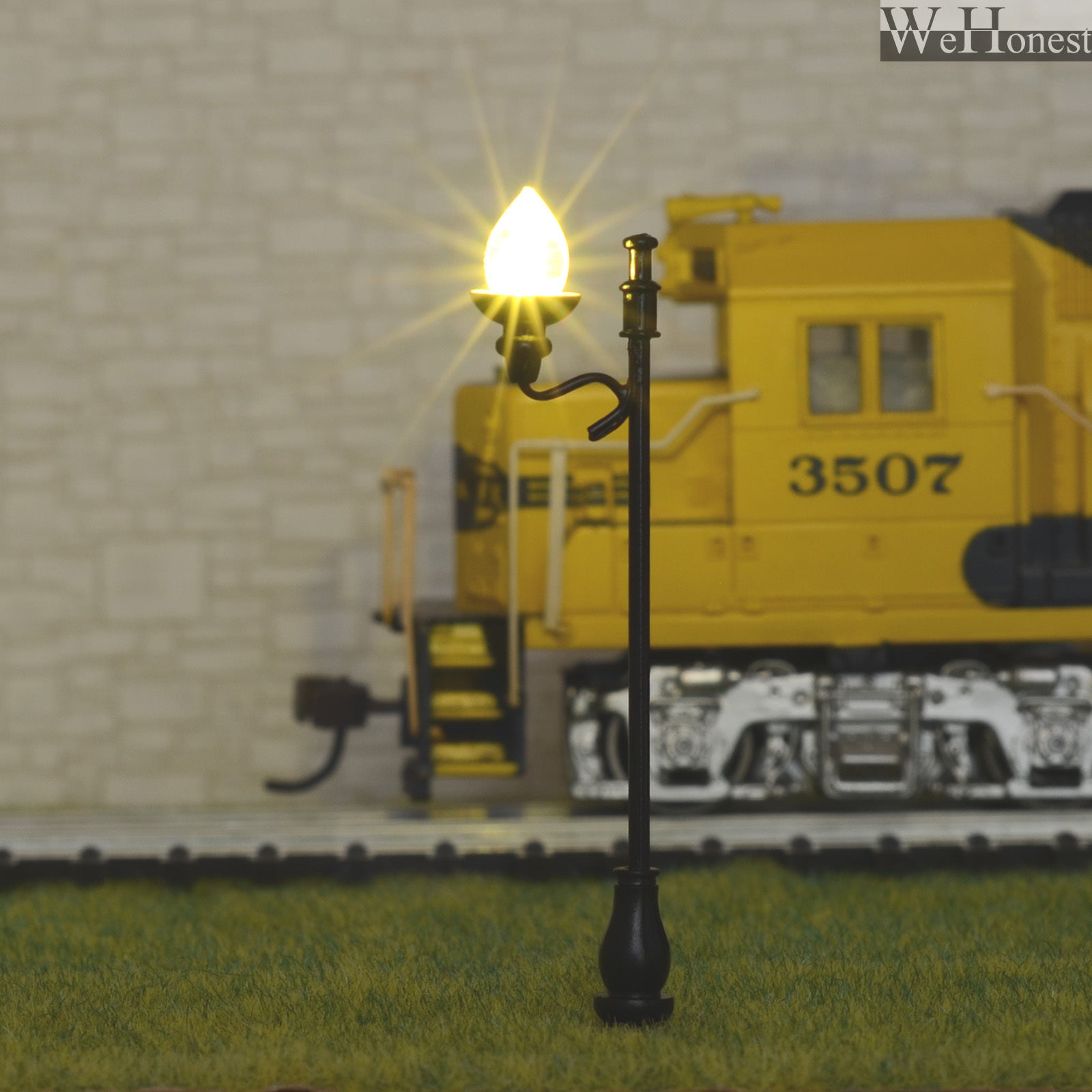 5 x Model Railway Train Lamp Post Street Lights HO OO Scale LEDs +Resistor #QF08
