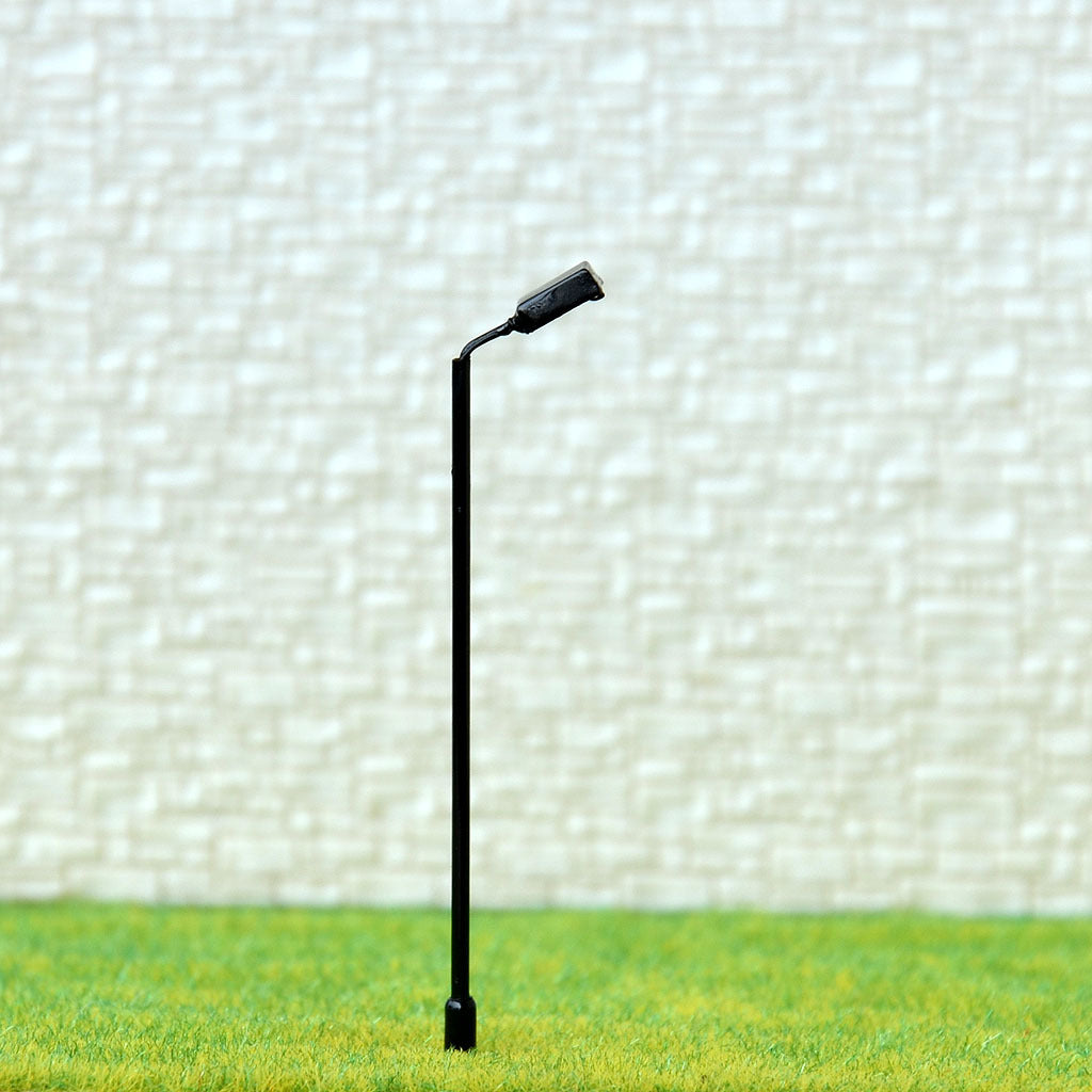 15 pcs HO/OO Lamppost LEDs made Long life street light Not Hot No Melt #L049