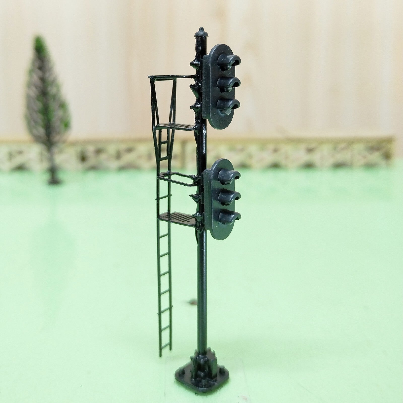 1 x HO scale model railroad 2 heads block signal LED GreenYellowRed light #K33Ky