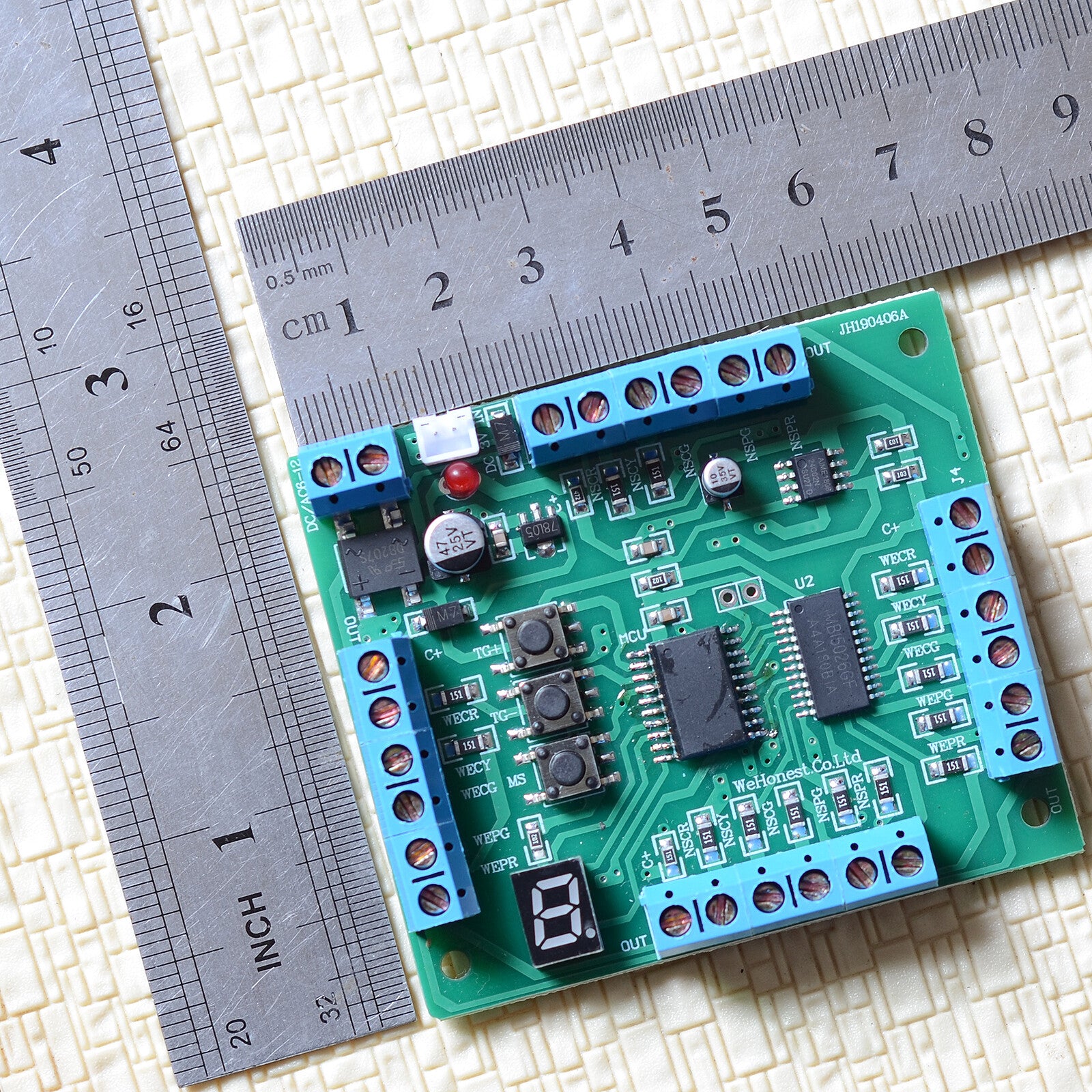 1 x Model Railroad 4-ways traffic signal light controller simulator 4 directions