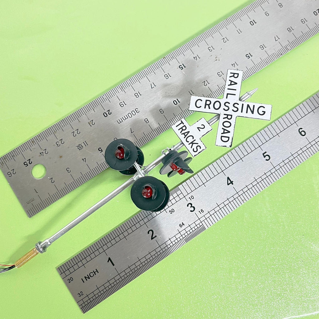 Kids Traffic Light Toy - Educational Traffic Signal Model With Light-Up Modes For Pretend Play & Learning