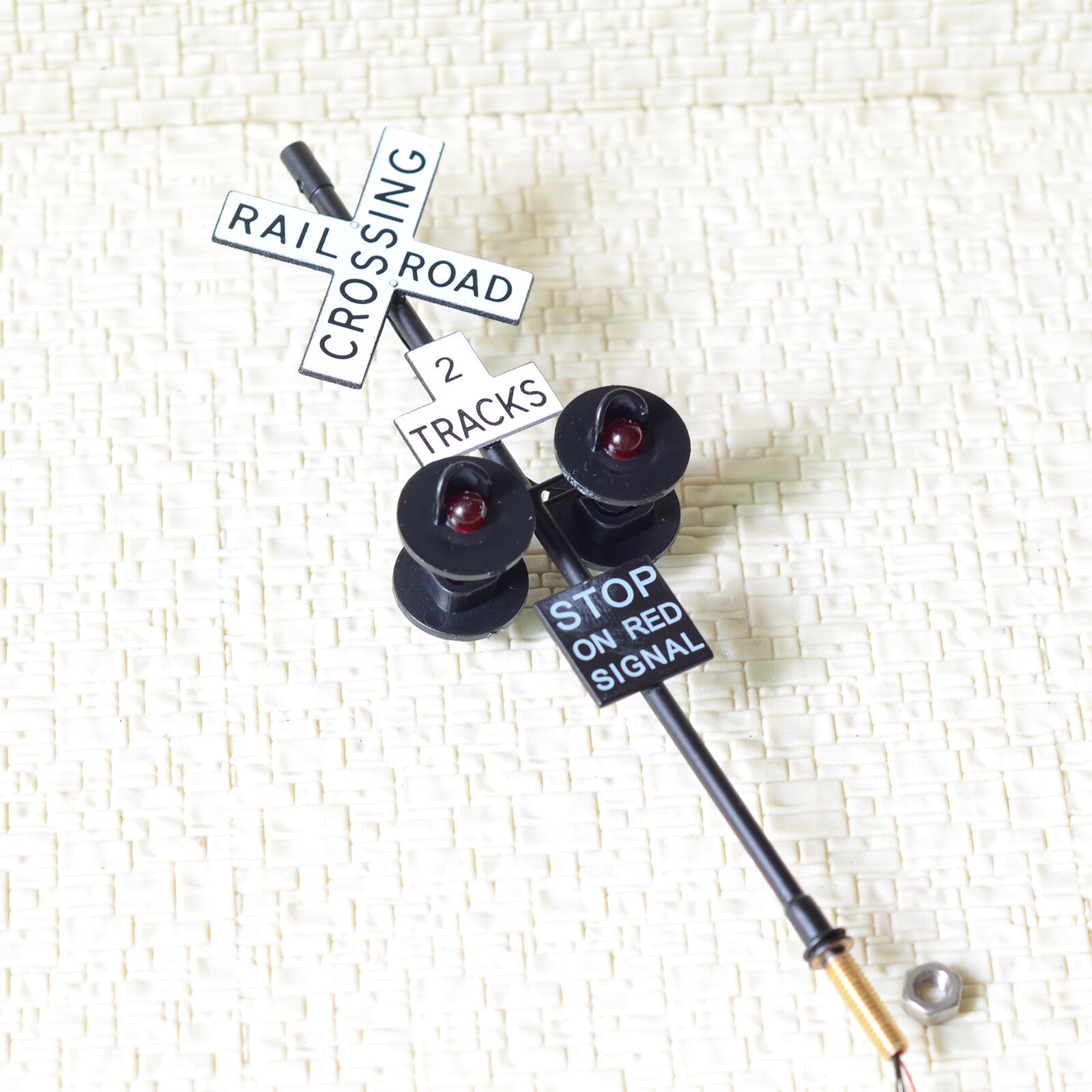 1 x O scale railroad grade crossing signals LED made 4 target faces black #2BL4