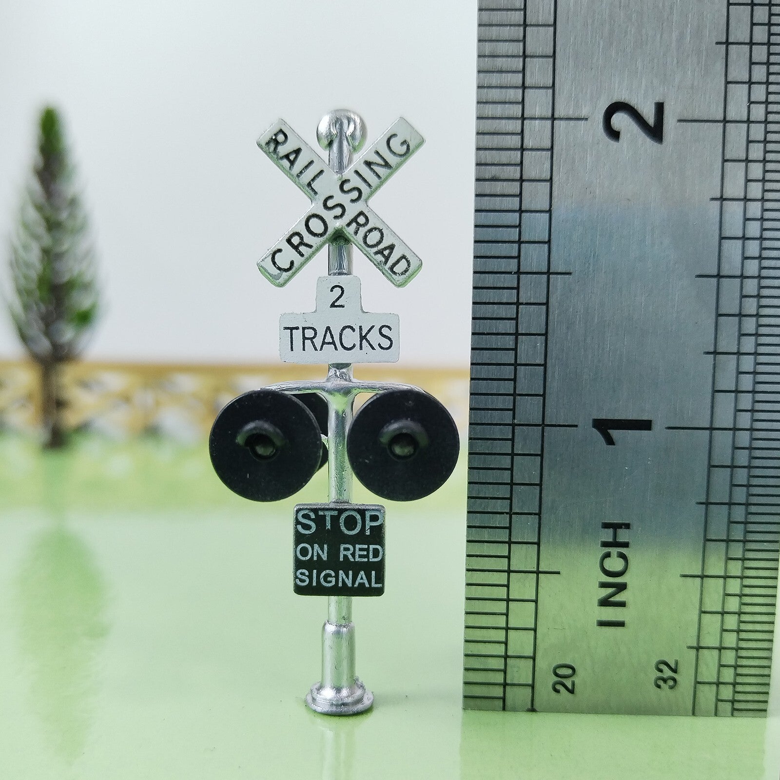 1 x HO scale railroad grade crossing signals LED made with bell sign #SL22WB