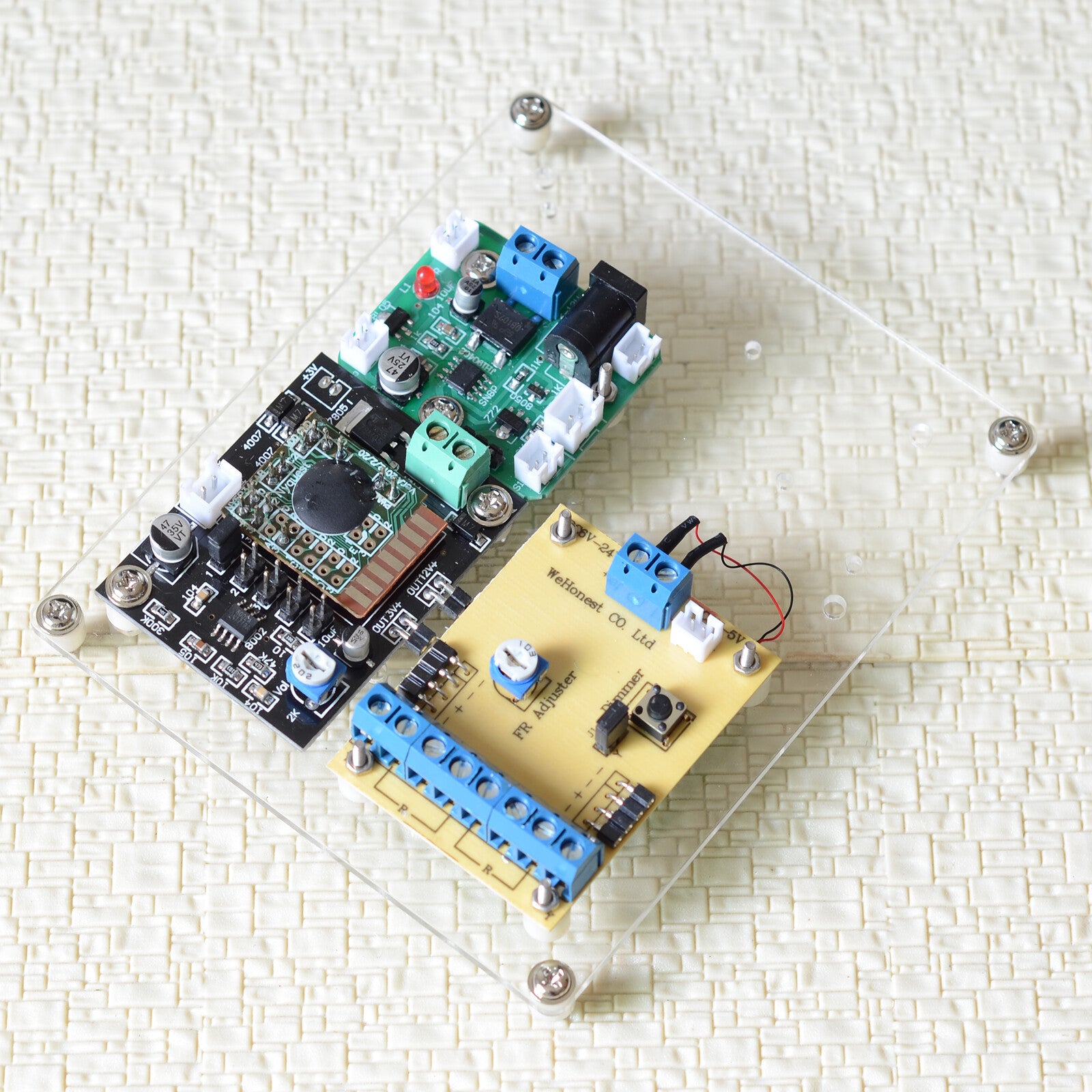1 set crossing signals + automatic reed switch controller sound effect & flash