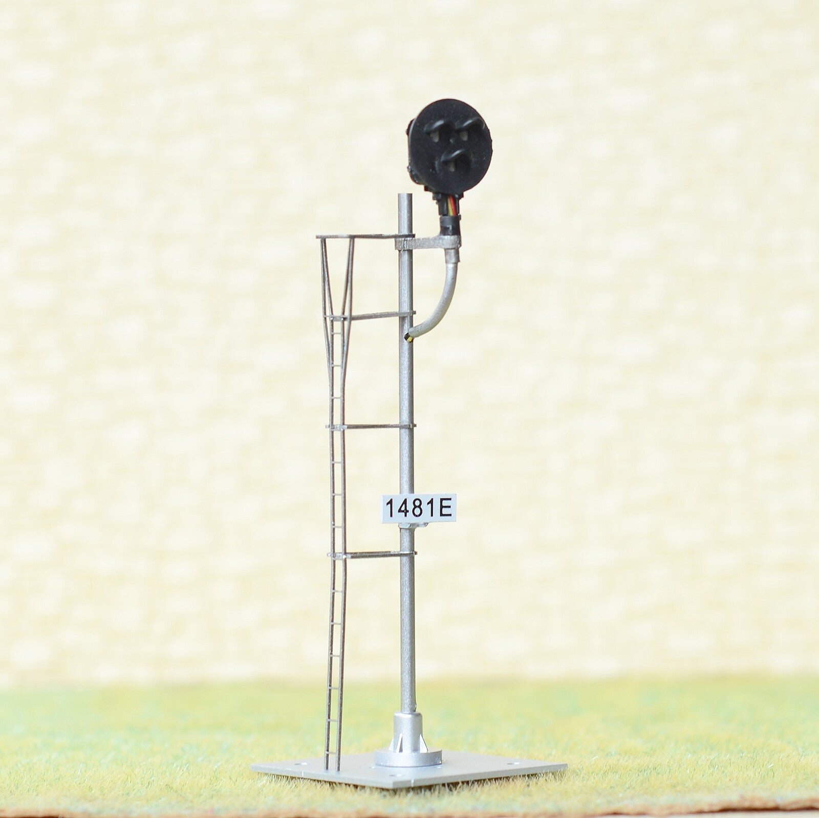 1 x HO scale model tri-lights 3 colors block type G signal metal 1 targets #GS1F