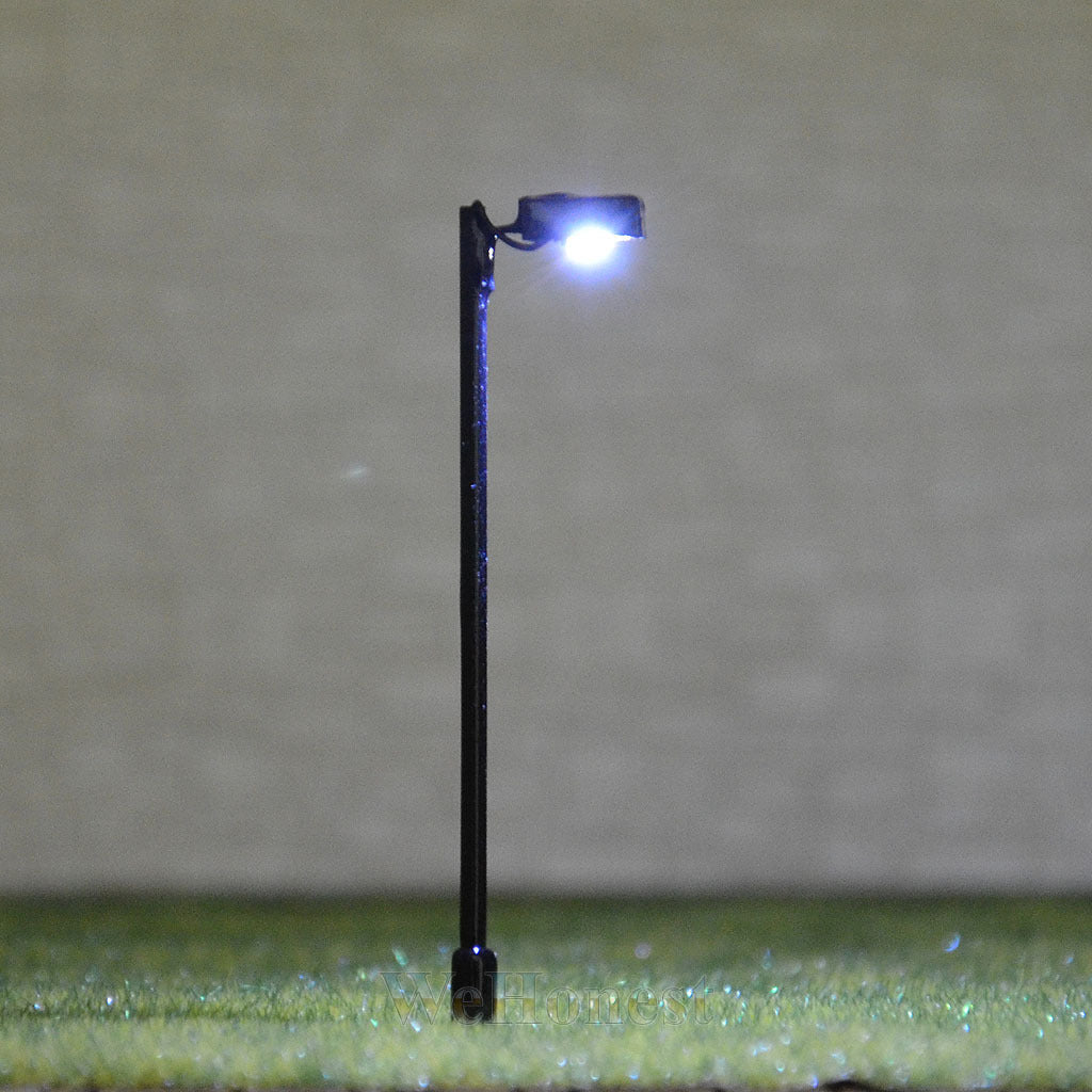 10 pcs HO Scale Model Lamppost Street Light SMD LED Made Courtyard Lamp #047