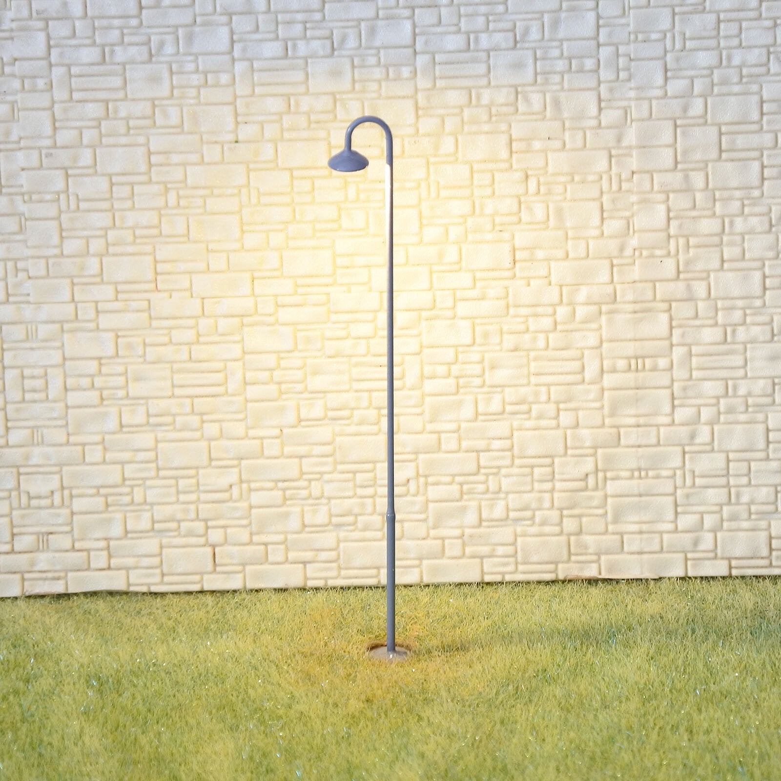 5 x OO / HO scale LED station street light model train path lamp post #705hGR