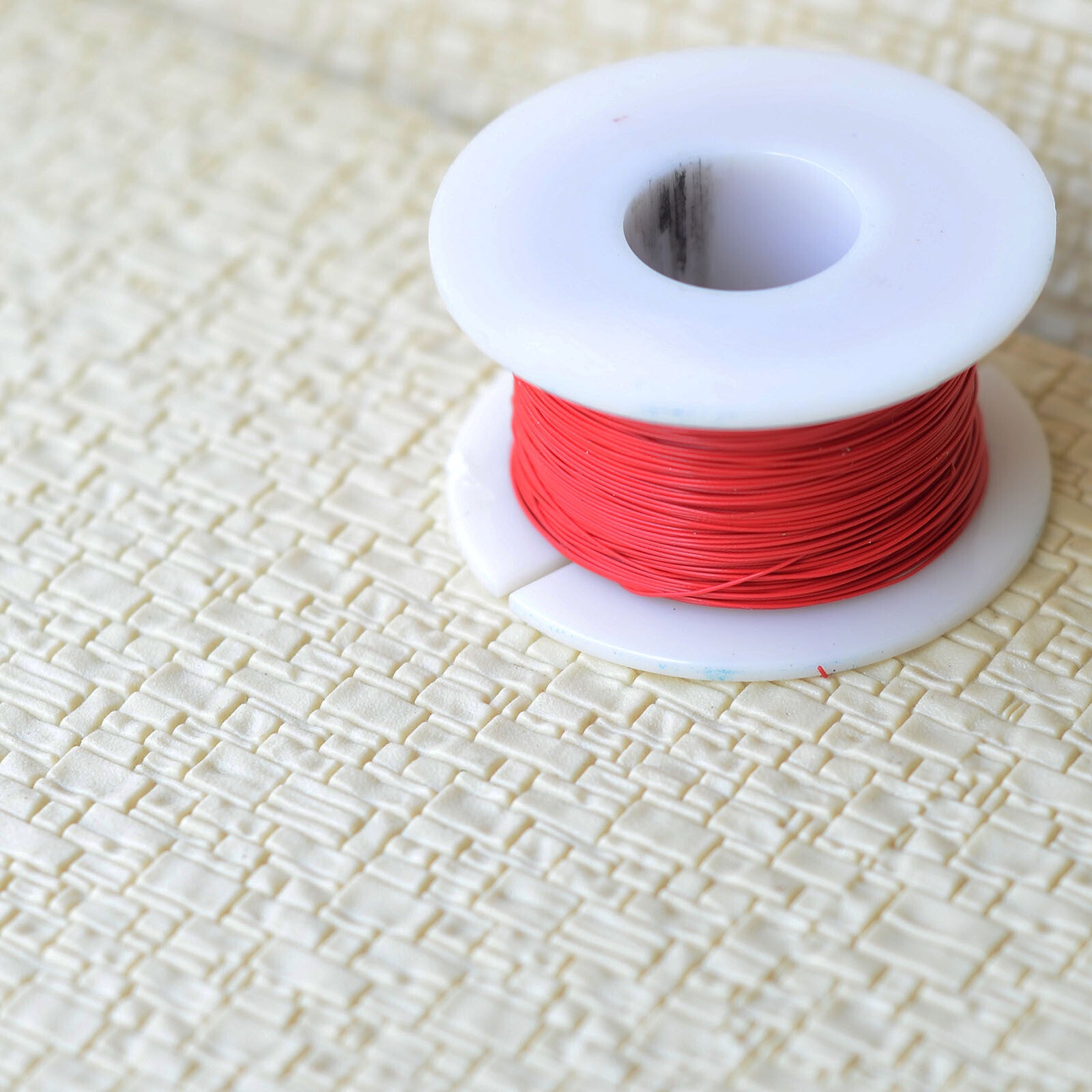 100 meters 32AWG 7/0.08 slim wire Dia. 0.38mm super thin cable red