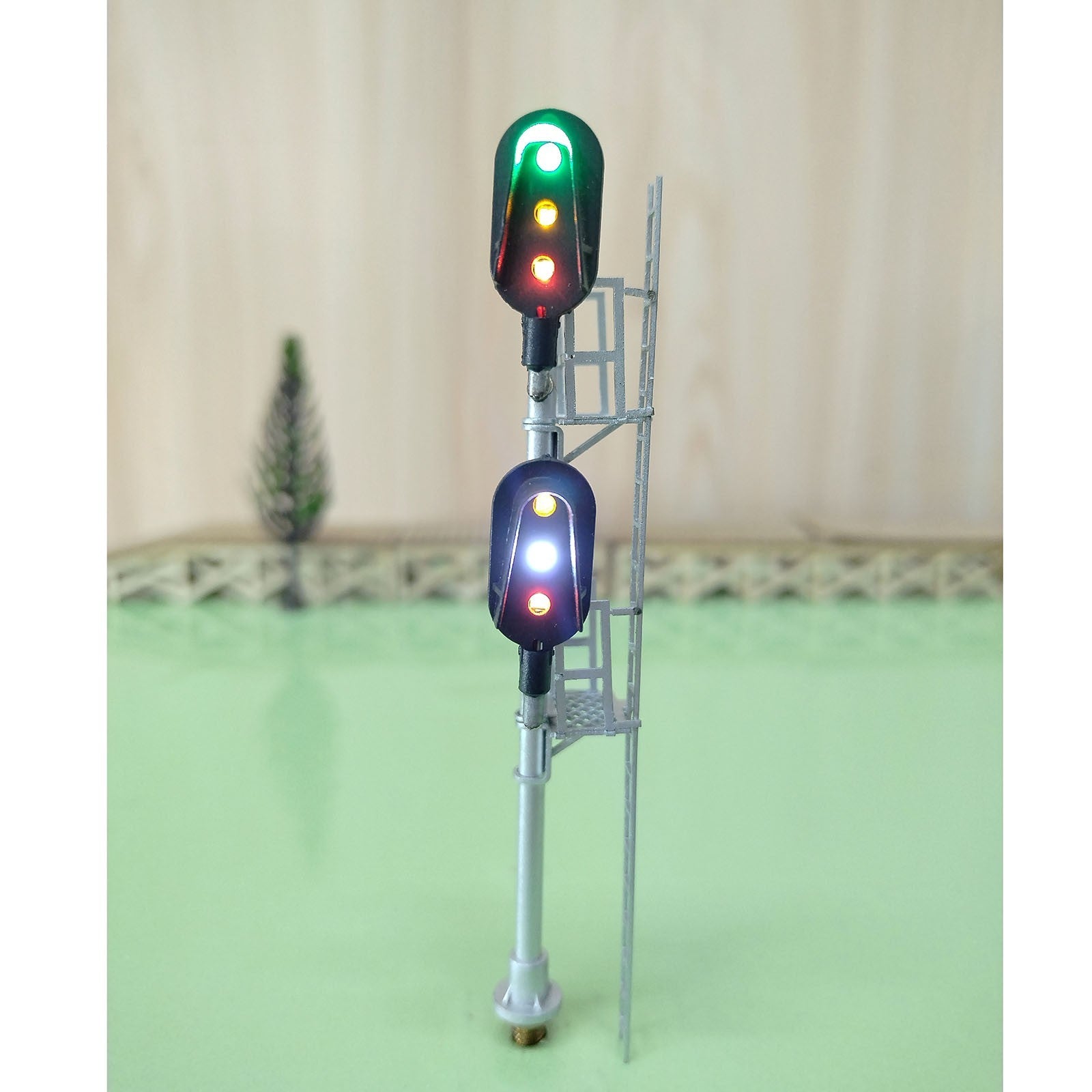 1 x model HO scale 2 Head 3-color block Darth Vader signal intermediate #F2TC