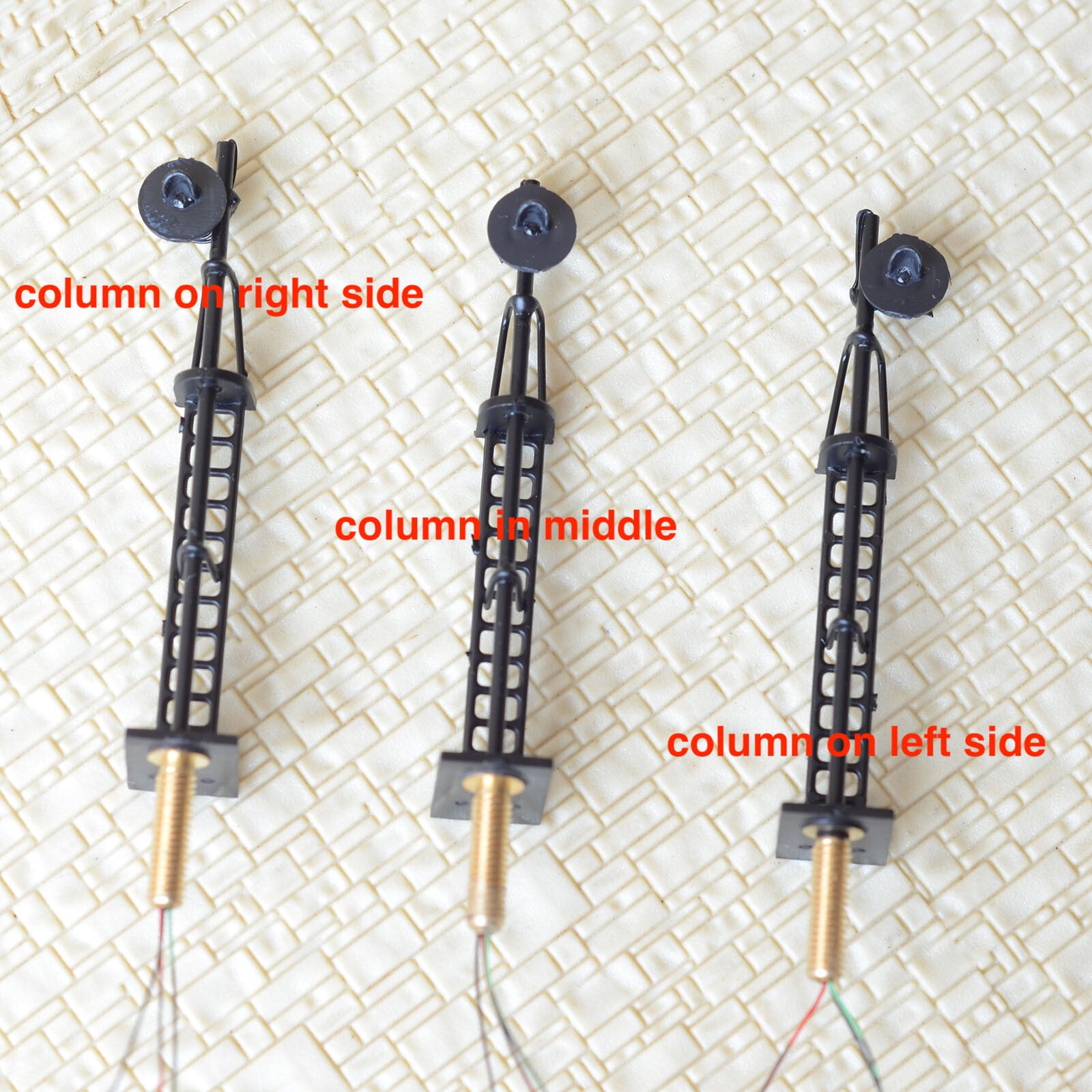 1 x HO scale searchlight block signal model train bi-colors 2mm LEDs R/G #B21